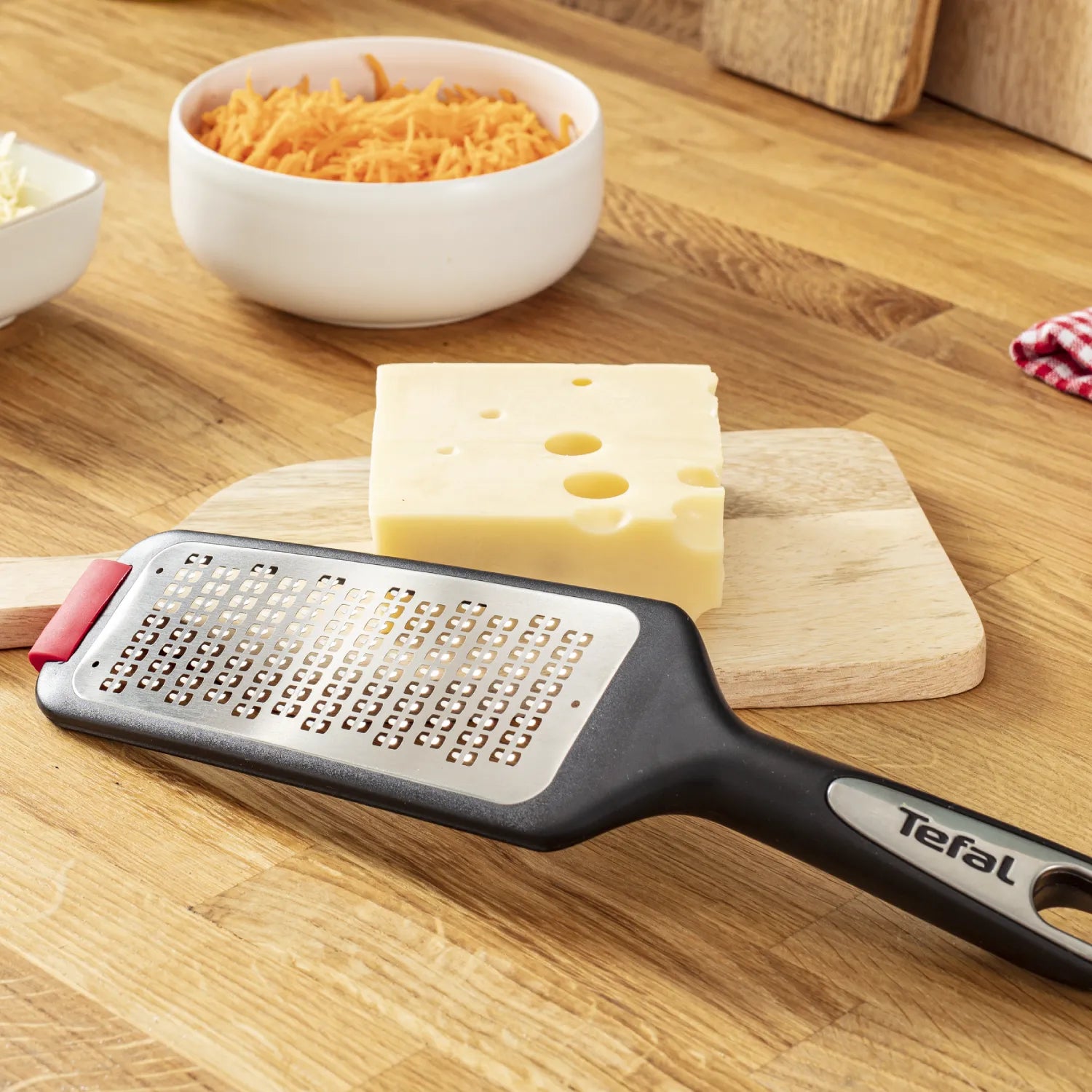 Tefal Ingenio K2070714 Rotary Cheese Grater - Stainless Steel Blade, Easy to Clean, Compact Design for Kitchen, Camping & Travel