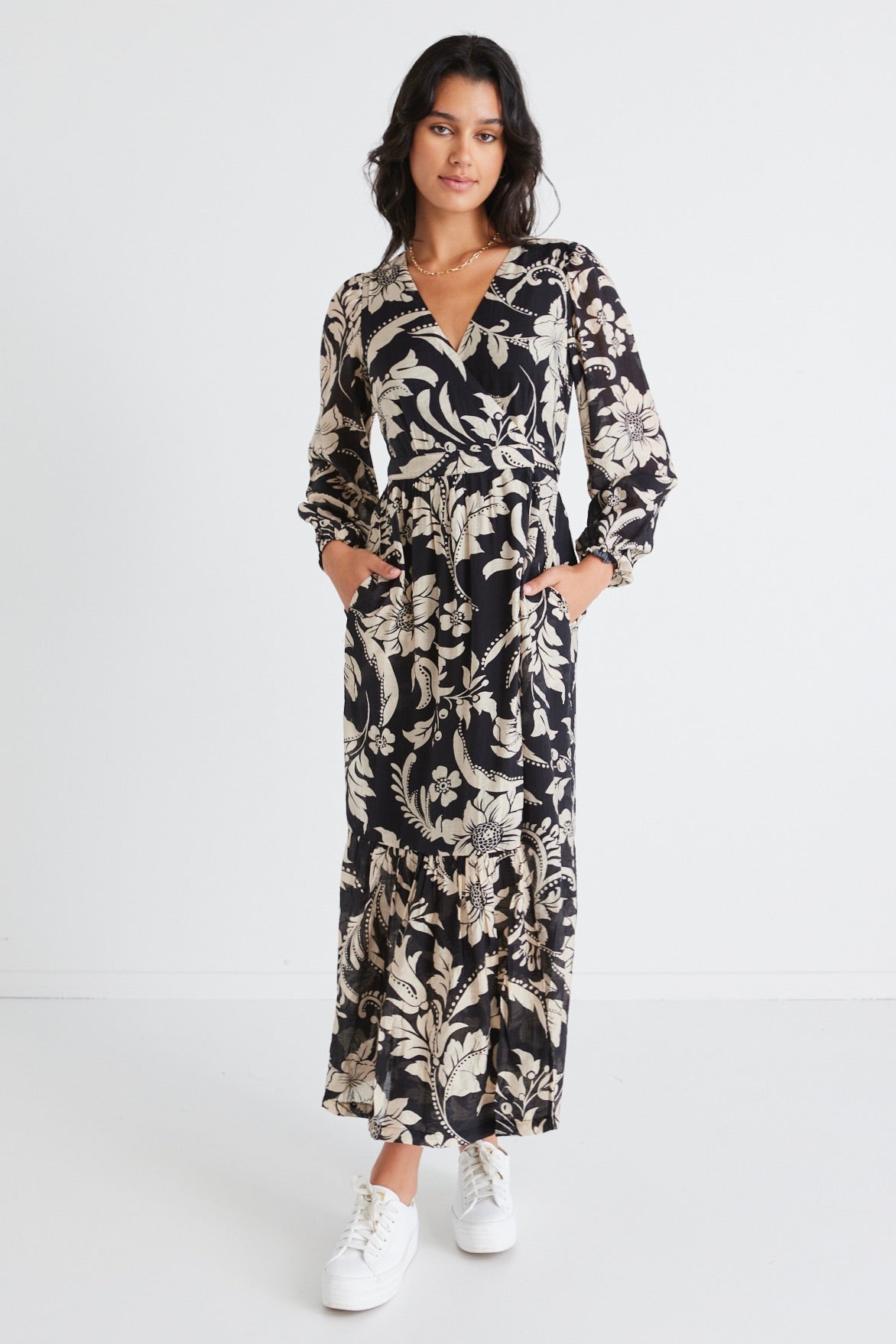 Elegant Black Ocean Floral Long Sleeve Wrap Dress for Women - Perfect for Evening Parties, Weddings & Date Nights