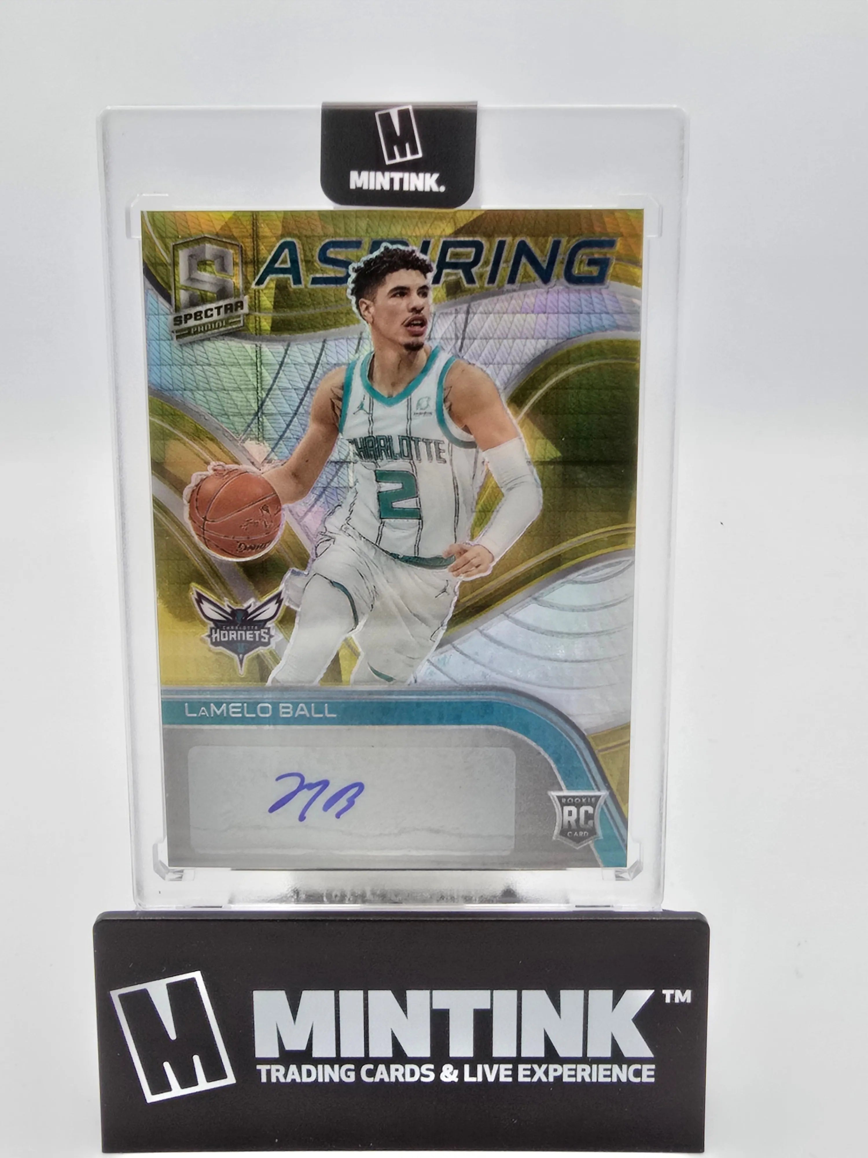 2020-21 Panini Spectra Basketball LaMelo Ball Rookie Card Gold Aspiring Auto 3/4 #ASP-LBL - Rare Collectible for Basketball Fans & Sports Memorabilia Enthusiasts