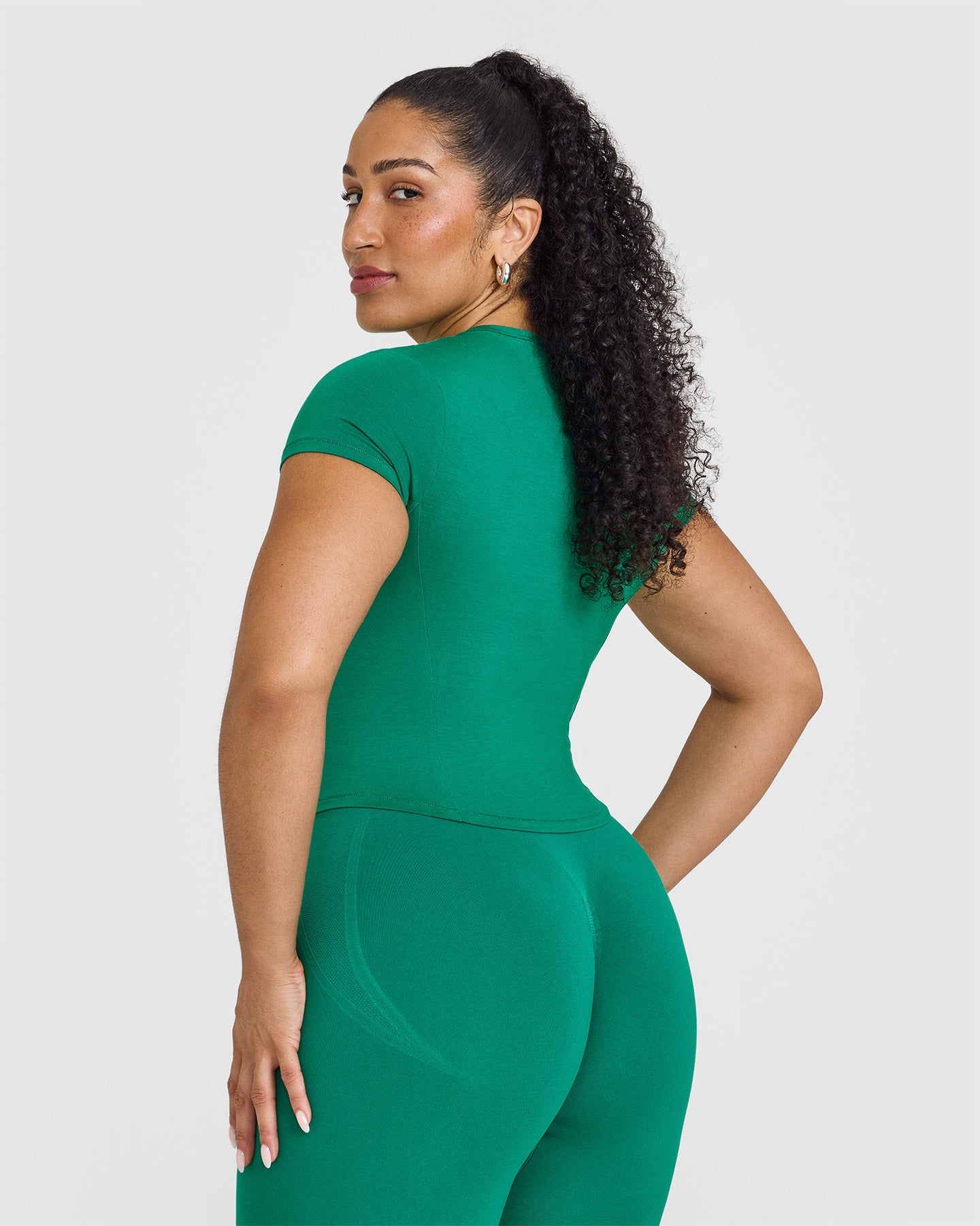 Mellow™ Soft Mid Short Sleeve T-Shirt for Men & Women | Comfortable Cotton Casual Tee in Emerald Green | Perfect for Everyday Wear, Gym & Outdoor Activities