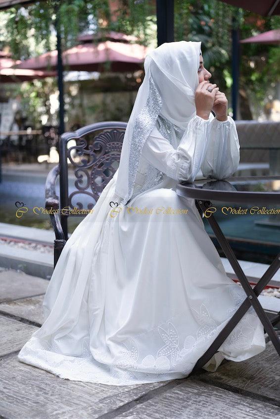 Elegant White Mahzabin Dress for Women - Perfect for Weddings, Parties & Special Occasions