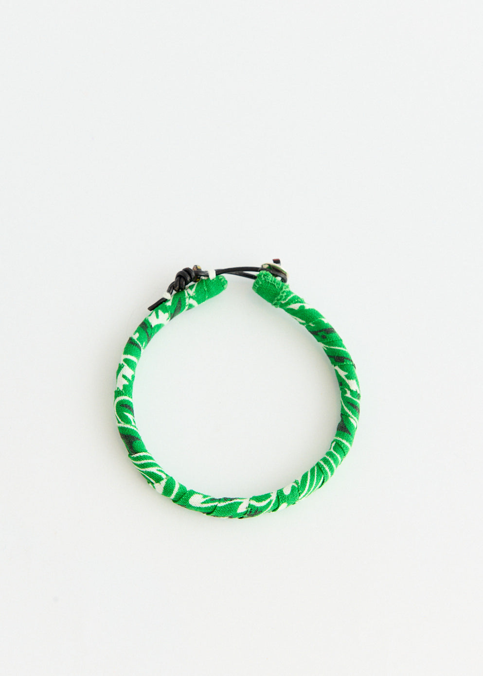 Stylish Bandana Bracelet for Women & Men - Fashionable Cotton Wristband Accessory for Outdoor, Music Festivals & Casual Wear
