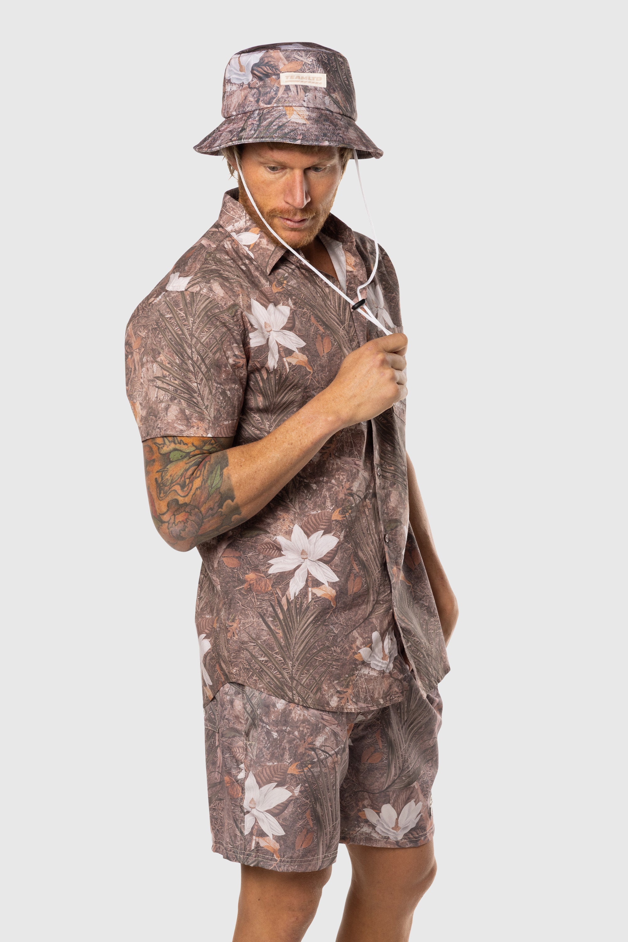 Real Floral Summer Tuxedo for Men - Elegant Wedding Suit & Formal Attire - Perfect for Summer Weddings, Prom & Special Occasions