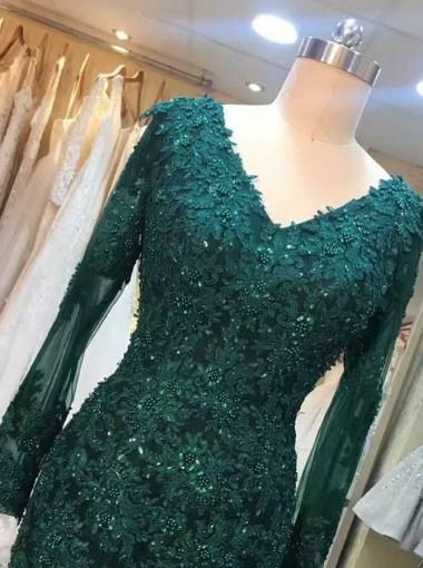 Emerald Green Long Sleeve Lace Mermaid Evening Gown - Elegant Prom Dress for Women | Perfect for Formal Dances, Weddings & Special Occasions