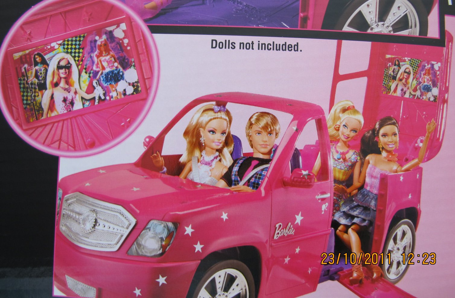 Barbie Fashionistas Ultimate Expandable Limo Limousine Toy with Vanity, Pop-Up Mirror & Accessories - Perfect for Pretend Play & Doll Collectors (2010)