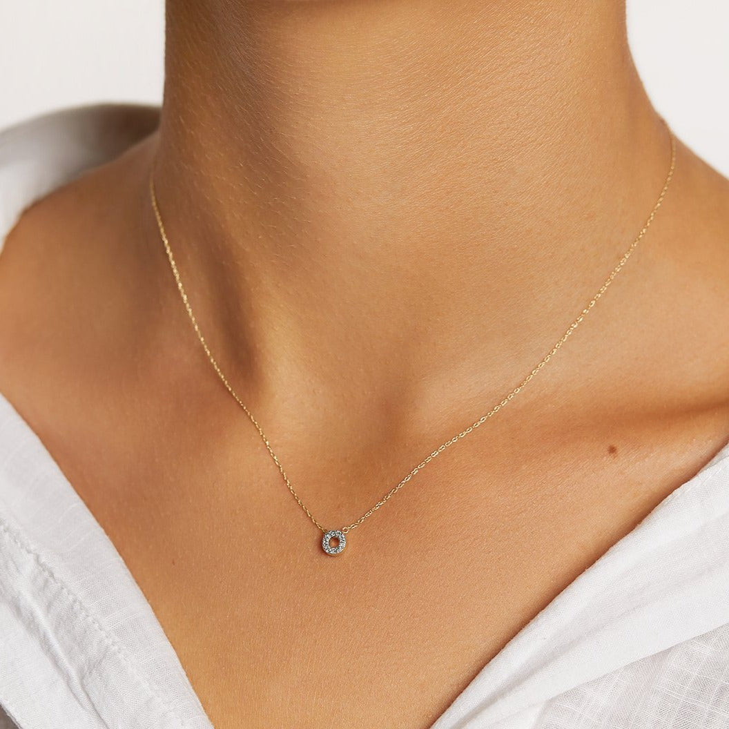 10k Gold Diamond Letter O Necklace for Women - Elegant Initial Pendant Jewelry Gift for Birthday, Anniversary & Valentine's Day