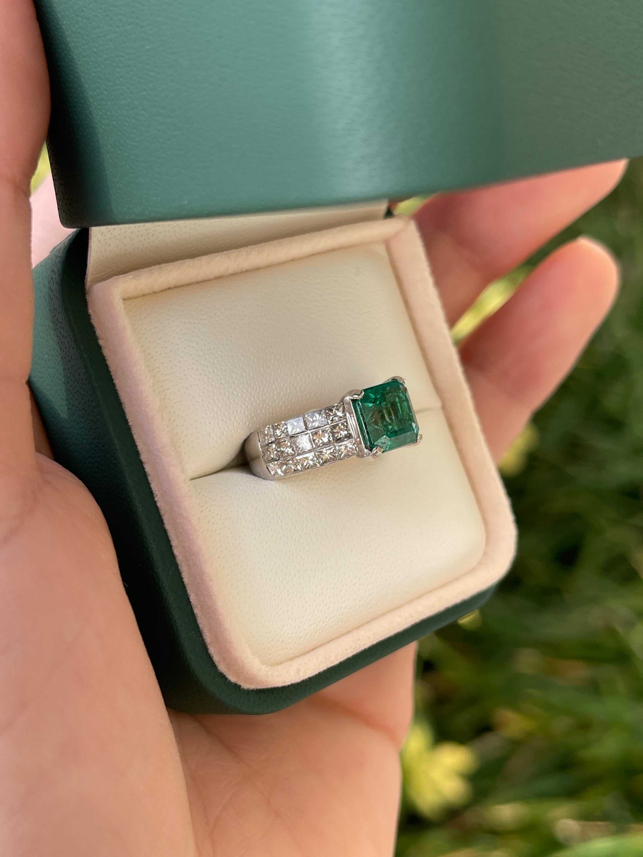 5.40tcw Emerald & Princess Cut Diamond 6mm Wide 18K Gold Wedding Band - Elegant Bridal Ring for Engagement, Anniversary & Special Occasions