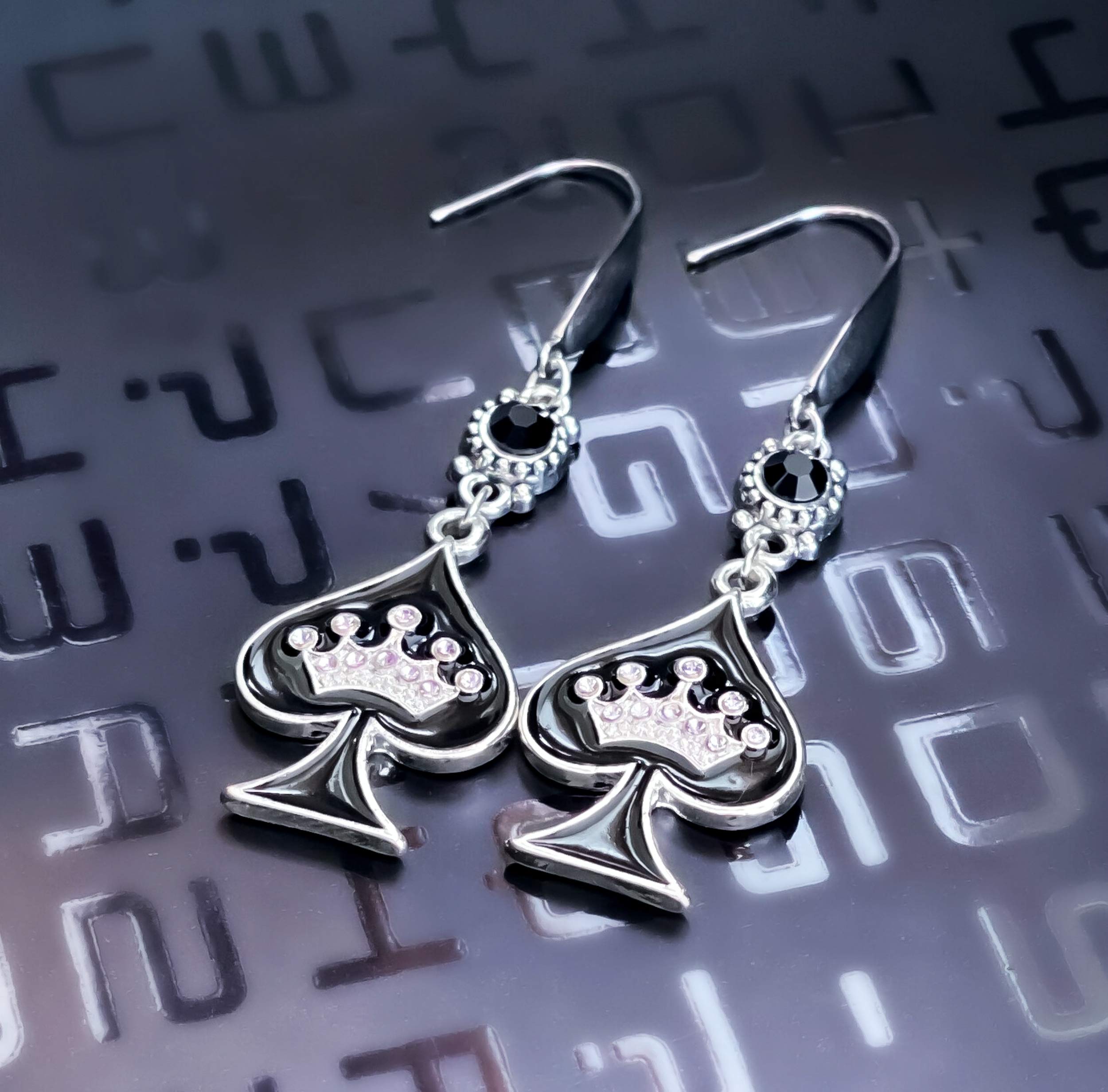 Hotwife Jewelry Set - Elegant Earrings for Hot Wife, Vixen & Lifestyle Enthusiasts | Perfect for MFM, QOS, Swinger & Cuckold Events | Stylish Accessories for Date Nights & Lifestyle Parties