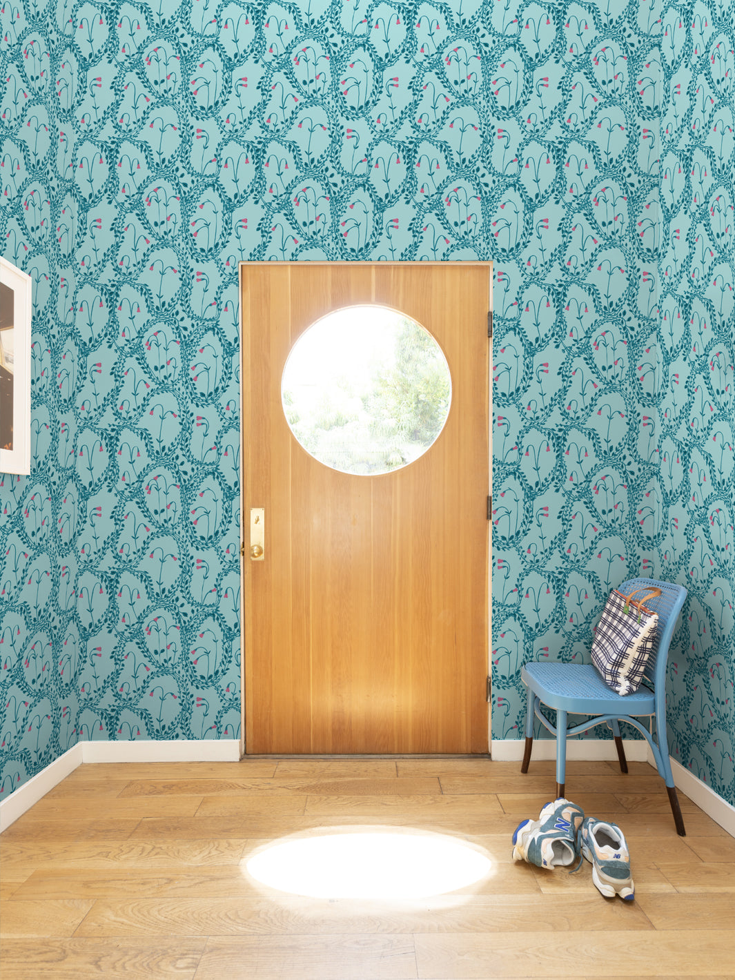 Linnea Wallpaper by Sarah Jessica Parker - Sky Blue Floral Design - Perfect for Living Room, Bedroom & Nursery Decor