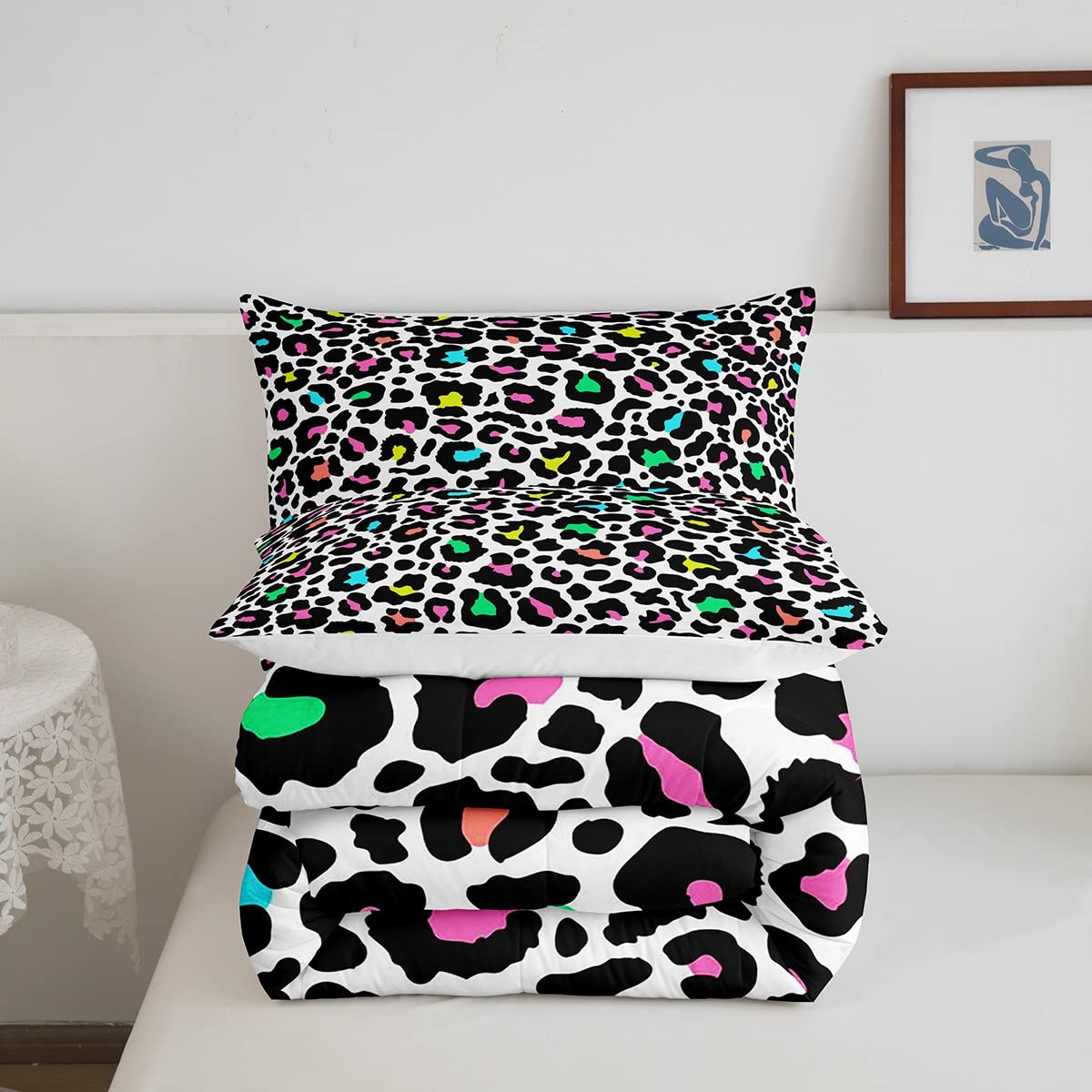 Cheetah Print Bedding Set Queen - Luxury Microfiber Comforter with Pillowcases for Girls Dorm & Safari Theme Room