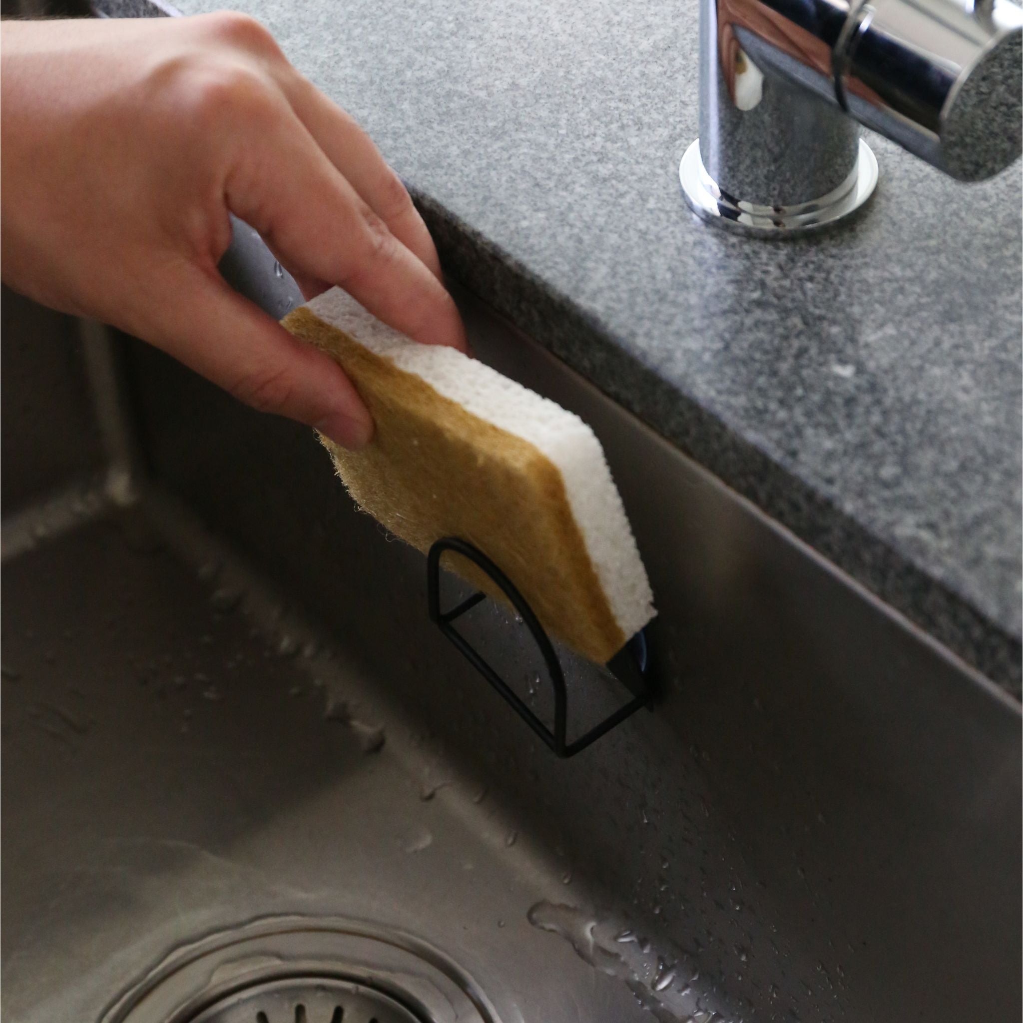 DESIGNSTUFF Sink Sponge Holder - Black, Rustproof & Non-Slip Kitchen Organizer for Dish Sponges & Brushes | Perfect for Kitchen Sink, Countertop, or Bathroom Storage