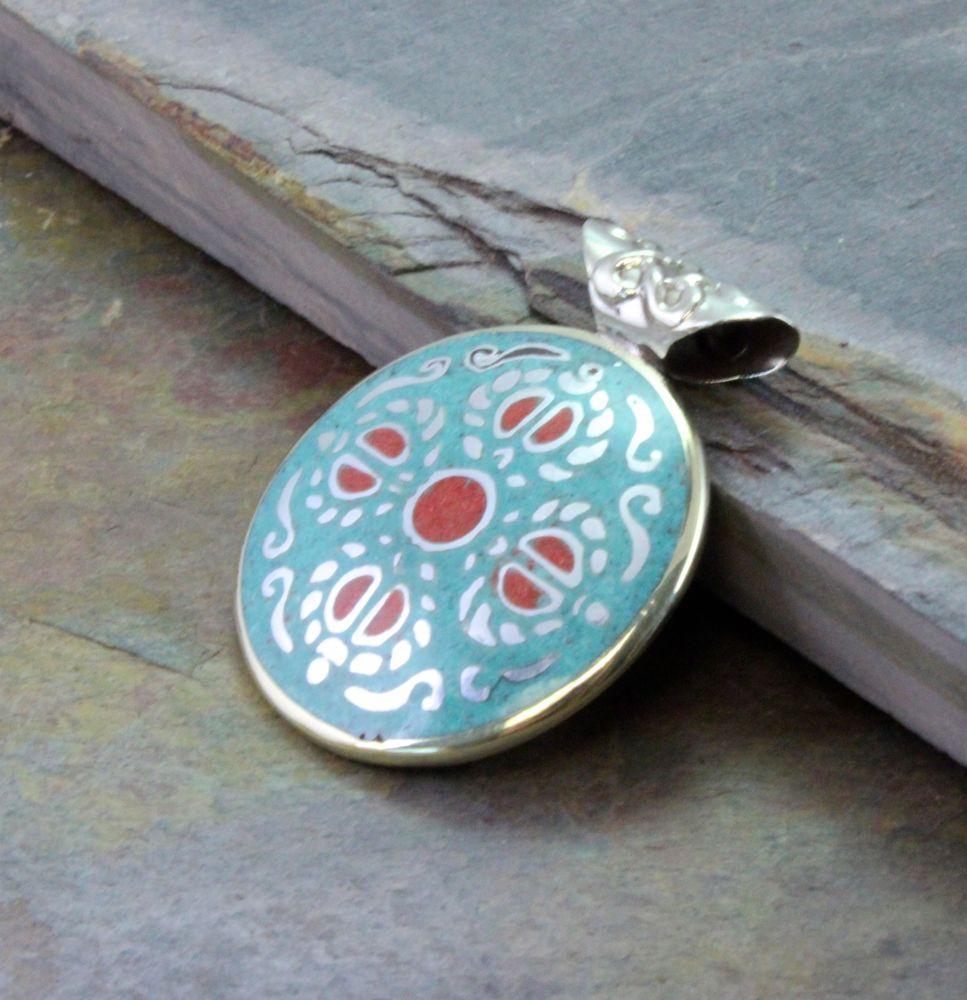 2-Sided Bone Pendant with Dorje Design - Tibetan Buddhist Jewelry for Meditation & Spiritual Protection - Perfect for Yoga, Prayer & Energy Healing
