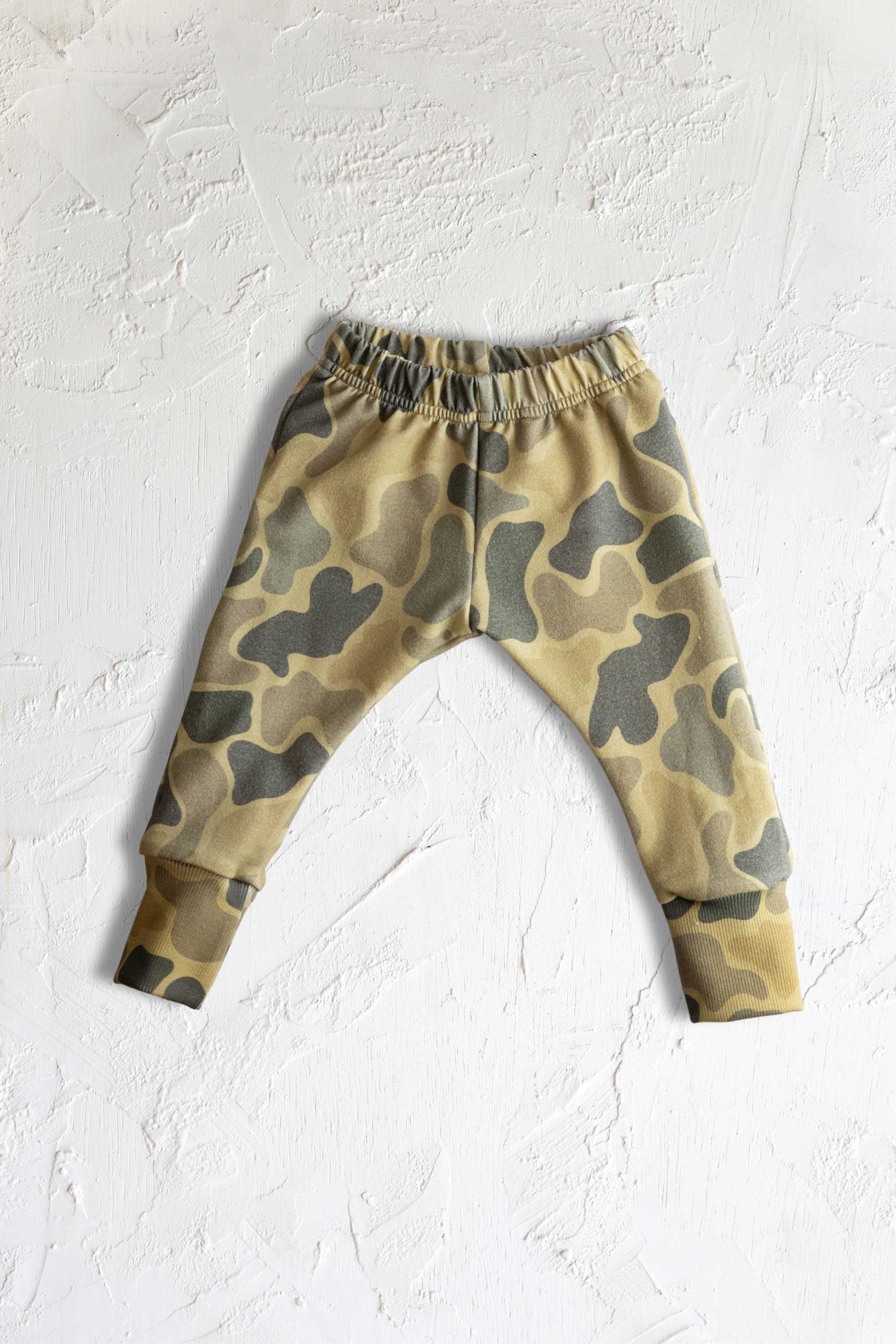 Organic Camo Sweatpants for Men & Women - Eco-Friendly Cotton Joggers with Adjustable Drawstring - Perfect for Gym, Lounge & Outdoor Activities