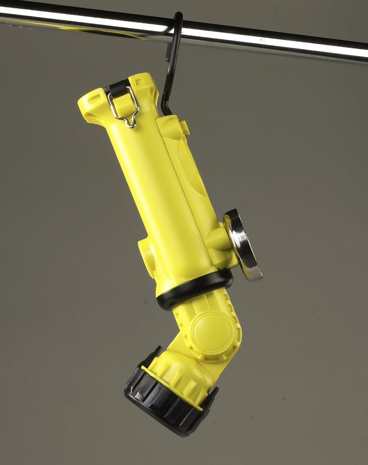 Streamlight 90622 Knucklehead Work Light - 200 Lumens, 120V AC Charger & Holder, Yellow - Perfect for Construction, Auto Repair & DIY Projects