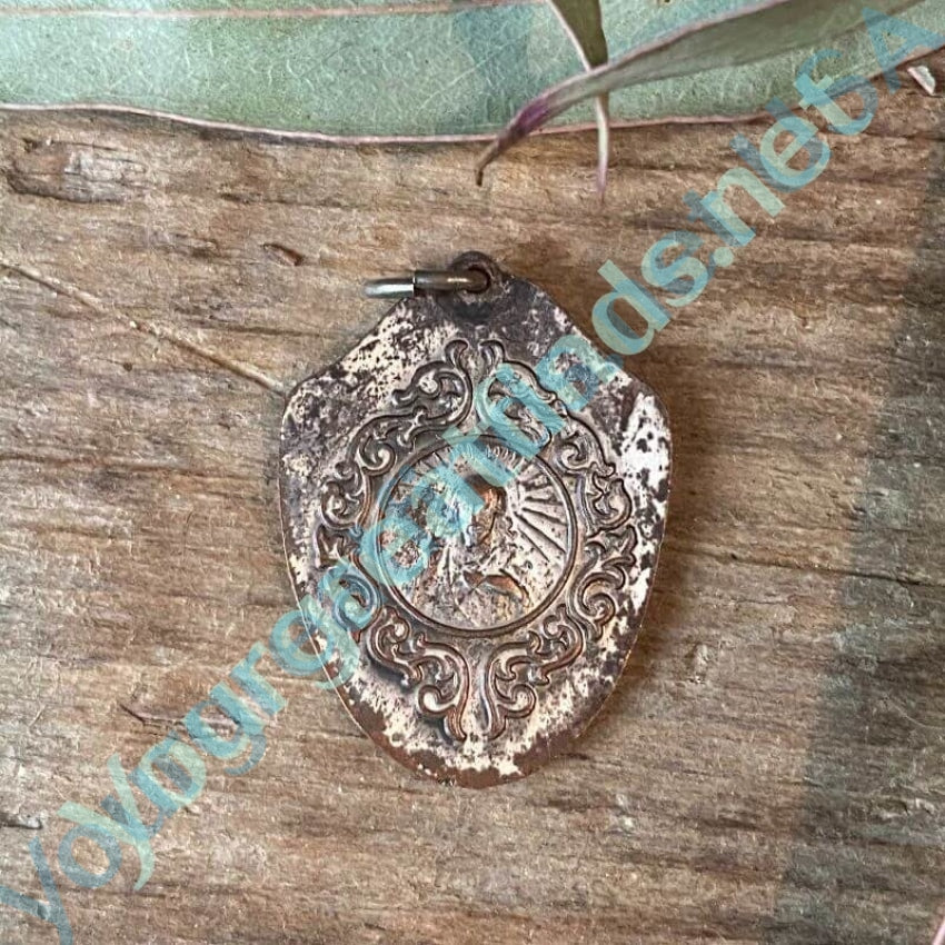 Vintage Catholic Religious Devotional Metal Pendant Necklace - Patron Saint Medal for Prayer, Protection & Faith - Perfect for Gifts, Baptism, First Communion & Everyday Wear