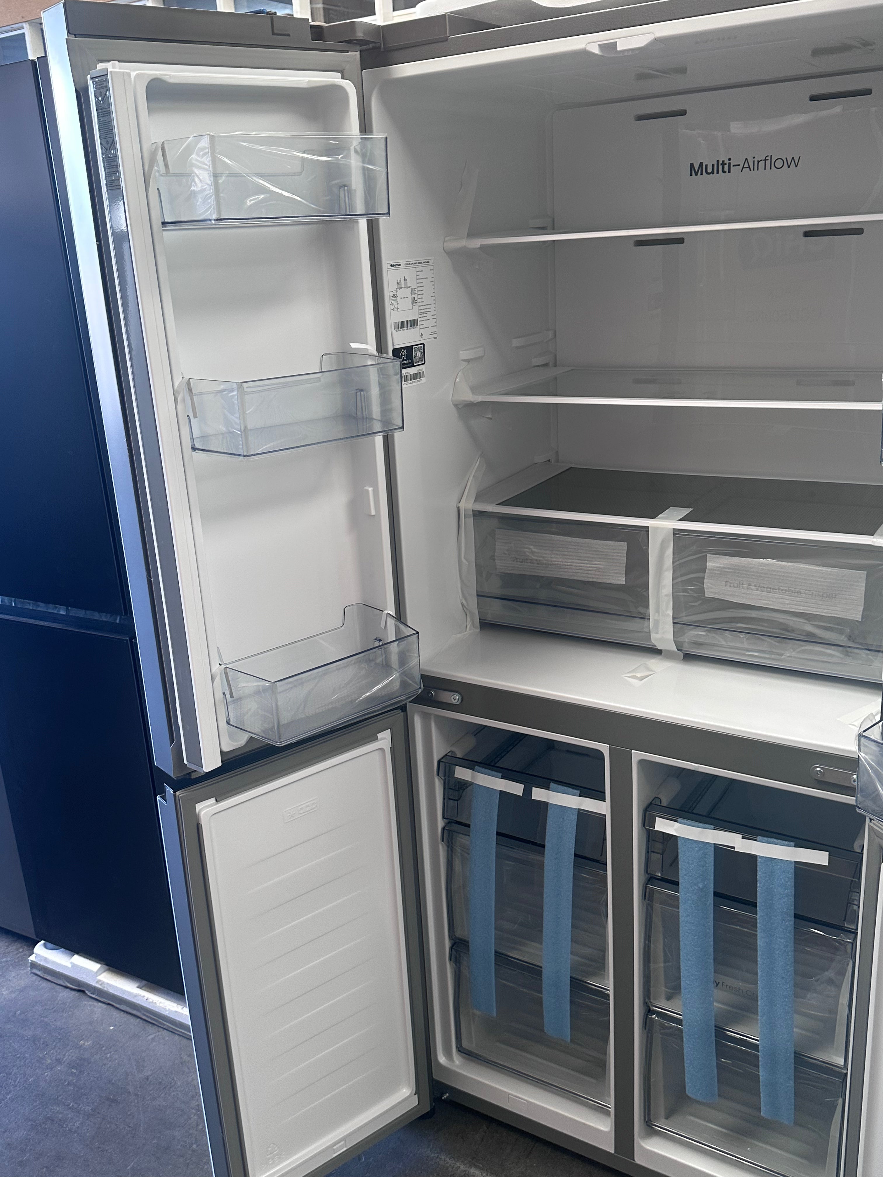 Hisense HRCD483G 483L White Glass French Door Refrigerator - PureFlat Design, Energy Efficient, 3-Year Warranty - Perfect for Modern Kitchens & Open-Concept Homes