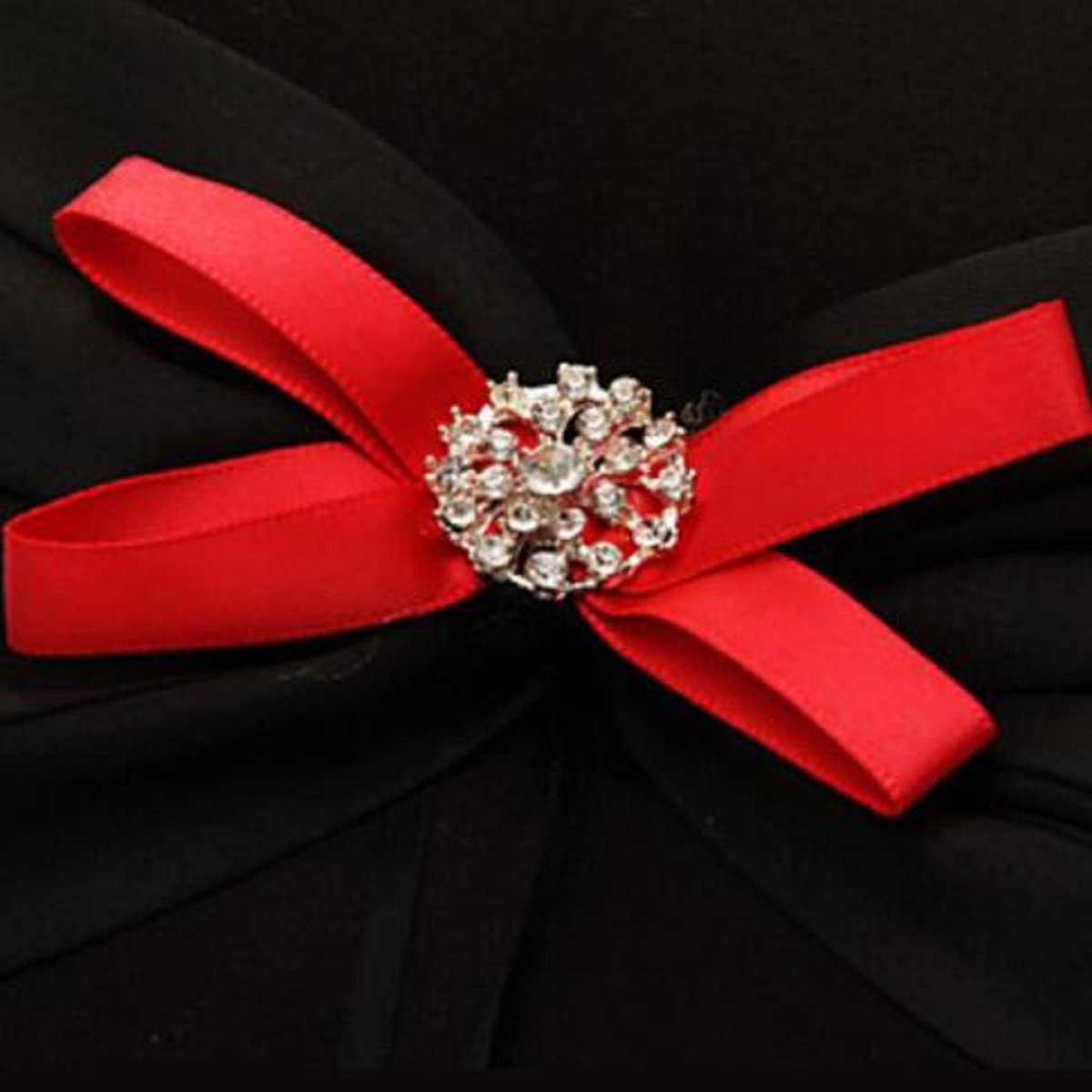 Elegant Black & Red Wedding Ring Pillow - 7.8 Inch Ring Bearer Cushion for Classic Ceremonies | Perfect for Church, Beach & Outdoor Weddings