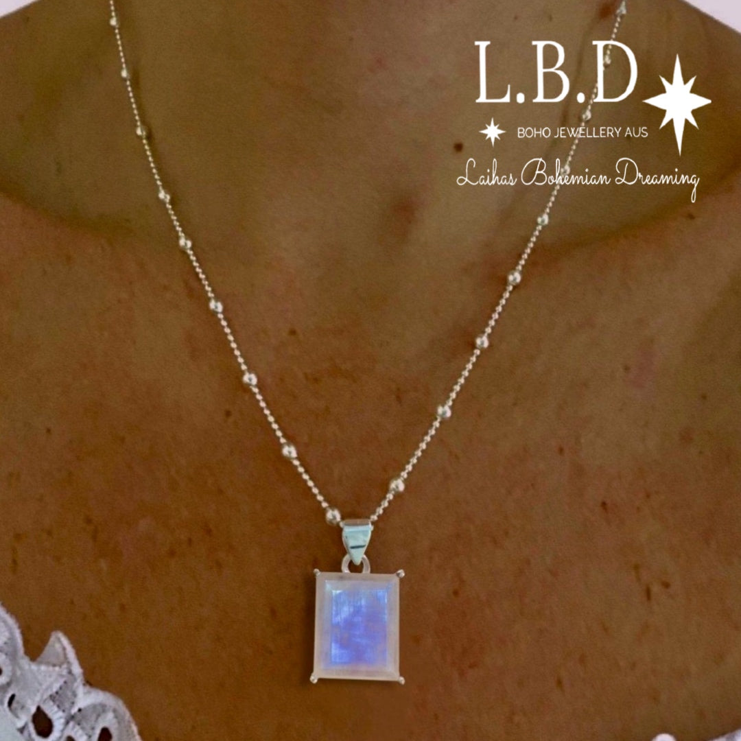 Laihas Exquisite Emerald Cut Moonstone Necklace - Elegant Jewelry for Women, Perfect for Weddings, Parties & Special Occasions