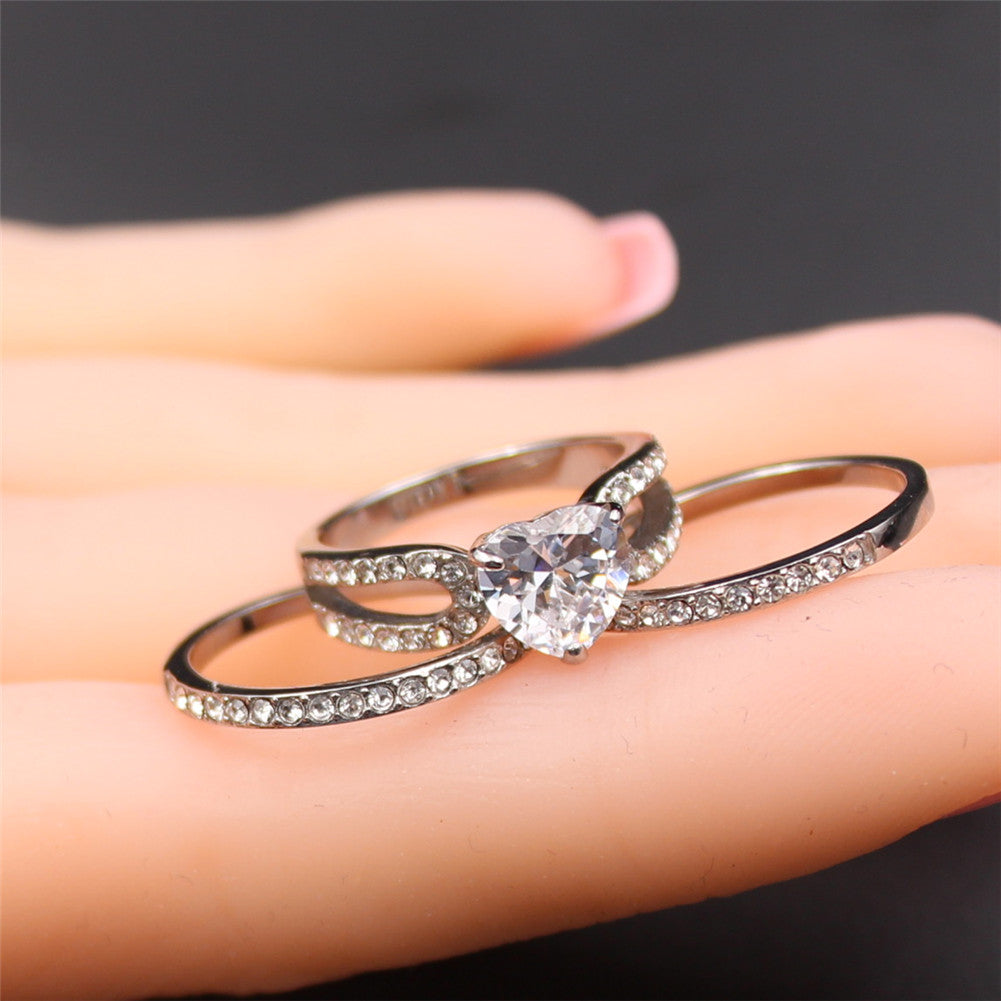 MABELLA Women's Heart Cut Cubic Zirconia Wedding & Engagement Ring Set in Stainless Steel - Perfect for Proposals, Anniversaries, and Romantic Occasions