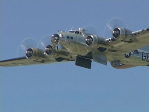 Dayton Air Show of the World - Spectacular Aviation Event with Thrilling Air Performances | Perfect for Aviation Enthusiasts & Family Entertainment