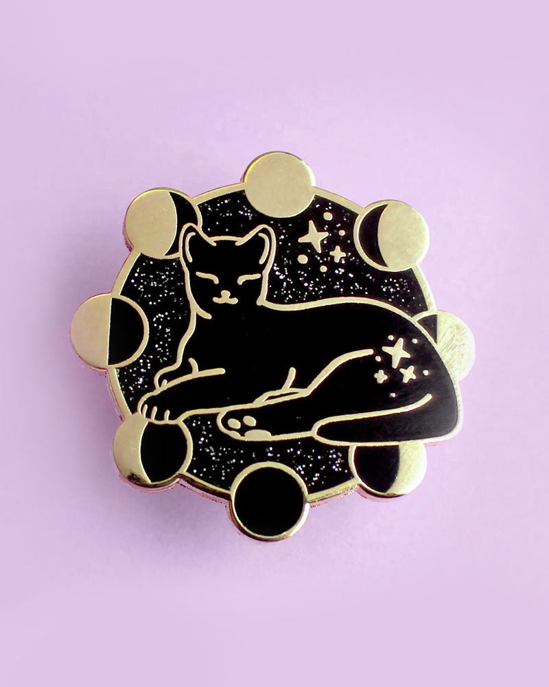 Moon Phases Cat Brooch - Vintage Celestial Cat Pin with Crescent Moon - Perfect for Goth Fashion, Witchy Aesthetic & Astronomy Lovers