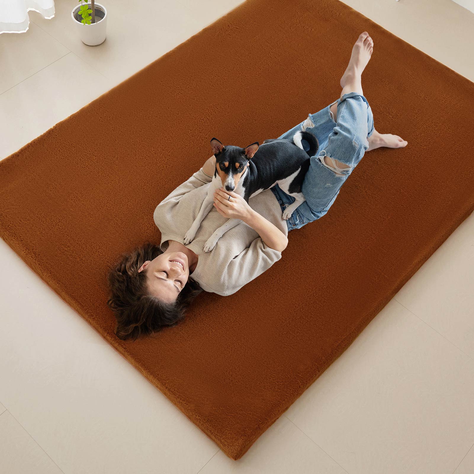 MAXYOYO Faux Fur Removable Futon Mattress - Soft Fluffy Couch Bed for Lounging, Napping & Sleeping - Brown - Perfect for Living Room, Bedroom & Guest Room Comfort