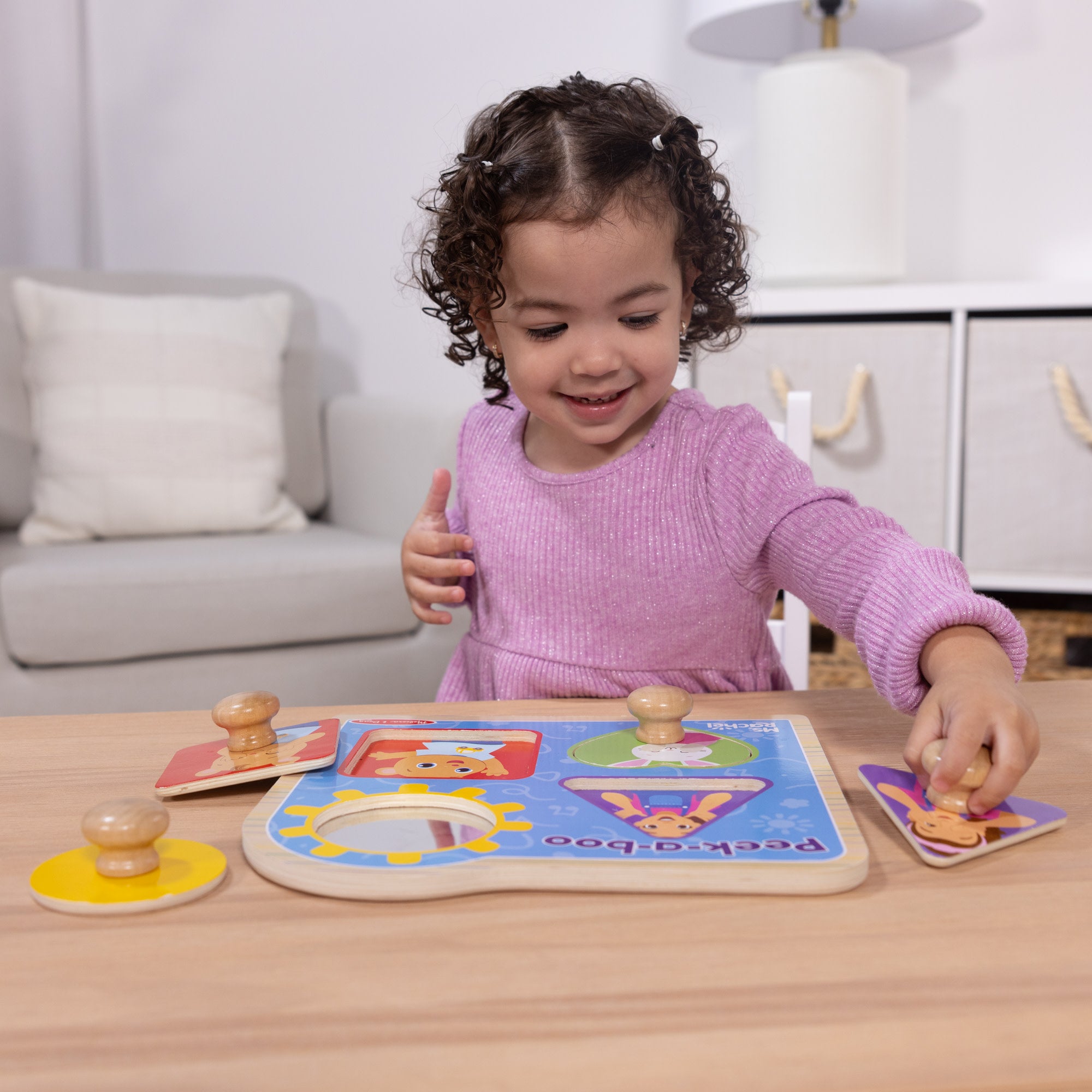 Ms. Rachel™ Wooden Peek-a-Boo Jumbo Peg Puzzle - 4 Piece Toddler Learning Toy for Fine Motor Skills & Shape Recognition - Perfect for Preschool Classroom & Montessori Playtime