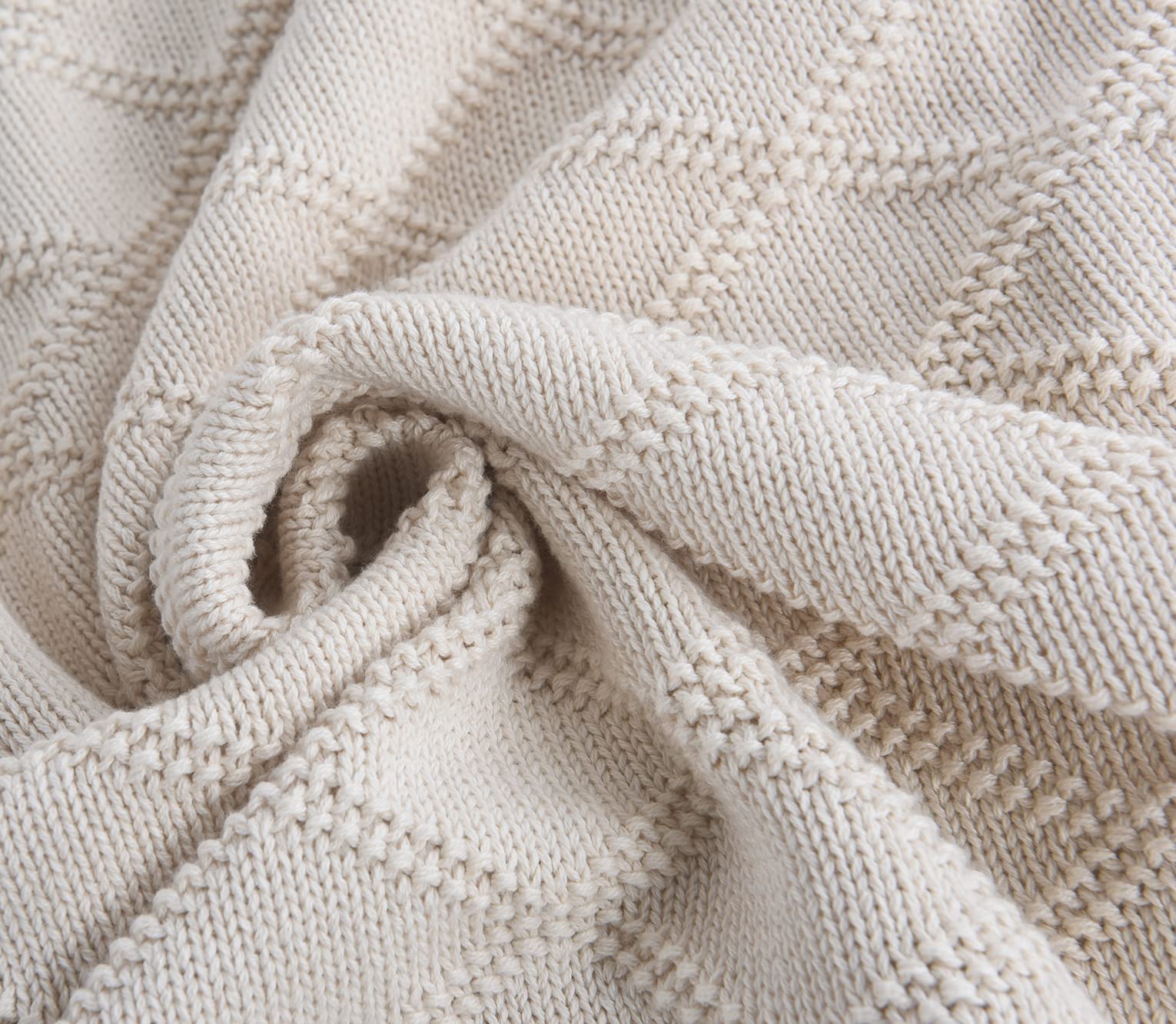 Soft Cozy Beige Cable Knit Throw Blanket for Couch, Sofa & Bed - 100% Cotton Woven Decorative Blanket for Fall & Winter - Perfect for Living Room, Bedroom & Home Decor