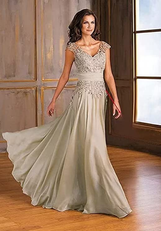 Elegant Chiffon Mother of The Bride Dress for Women - Long V Neck, Short Sleeve Formal Evening Gown Plus Size GQ15 in Mint Green | Perfect for Weddings, Parties & Special Occasions