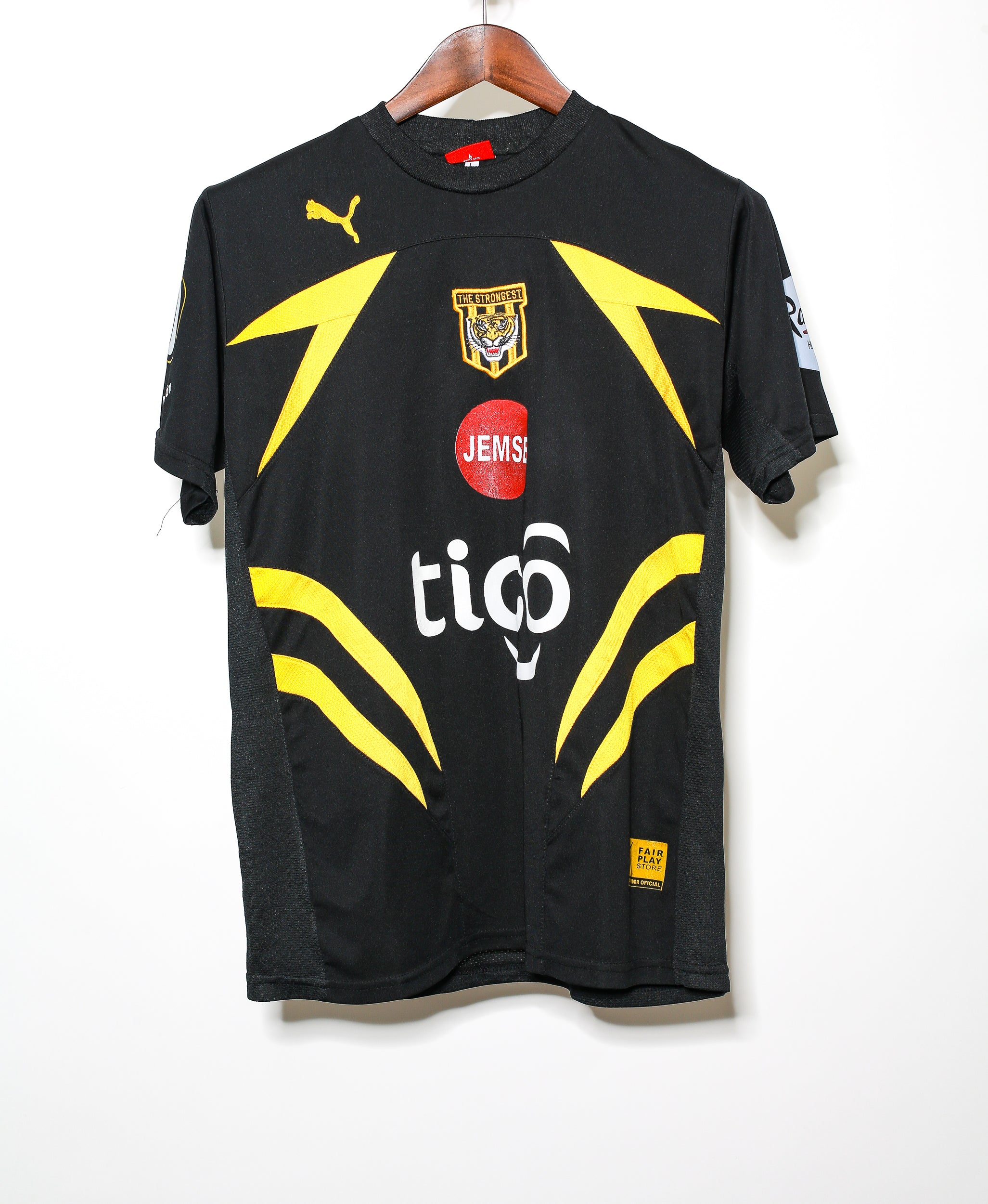 2009 Strongest Away Soccer Jersey - Size L for Men - Perfect for Matches, Training & Fan Support