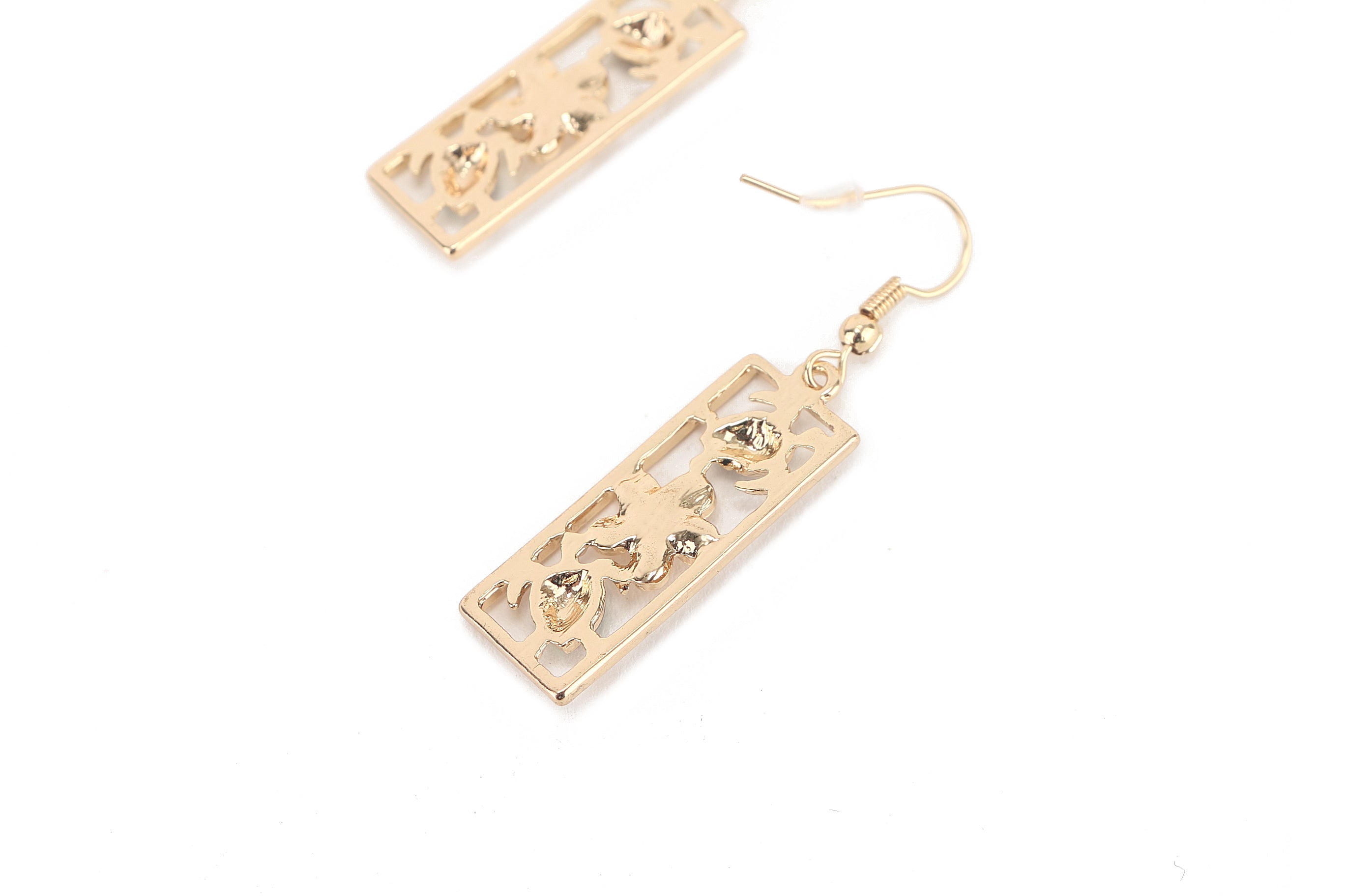Makamae 3 Turtle Gold Earrings for Women - Hawaiian Style Jewelry for Beach, Wedding & Everyday Wear