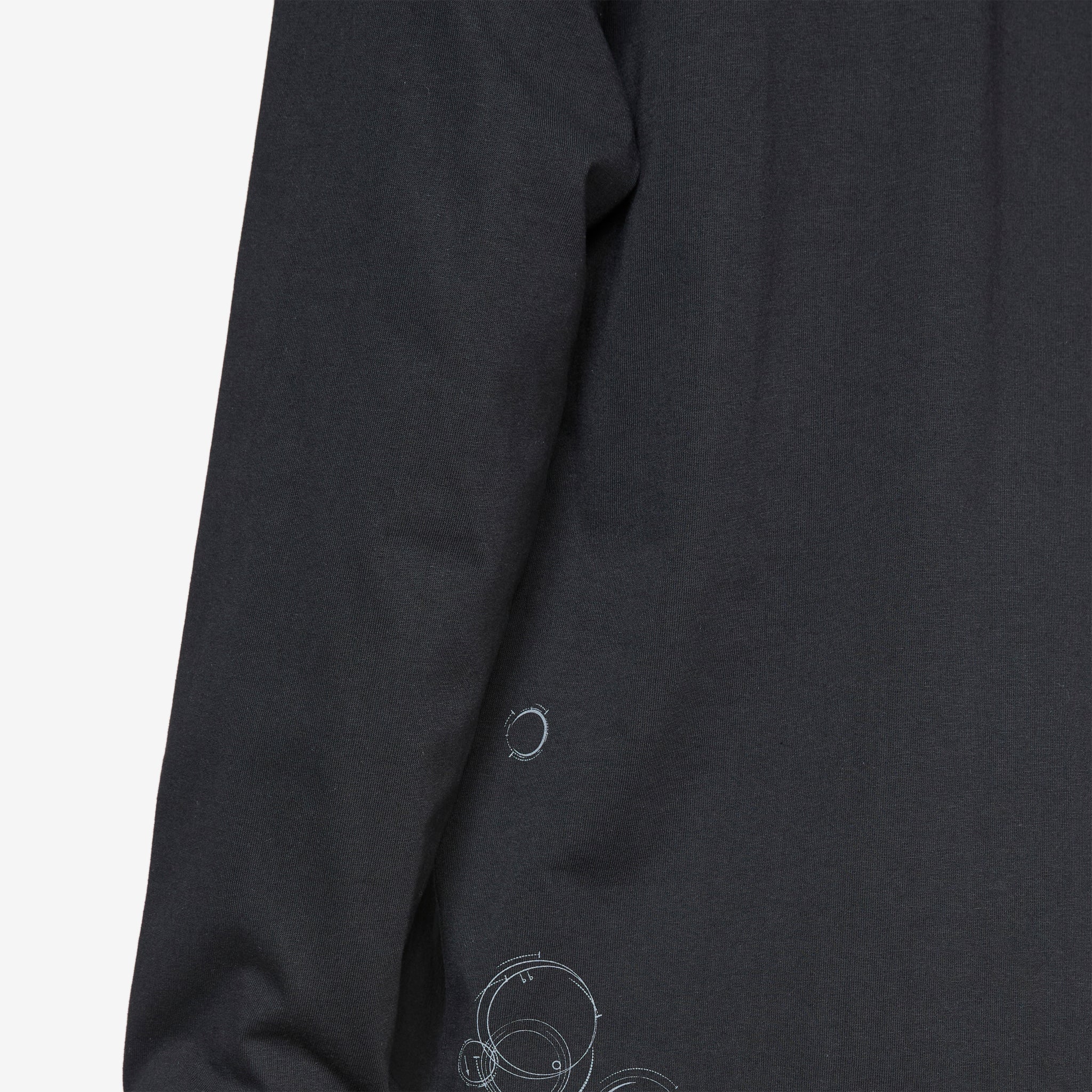 Ep.5 01 Long Sleeve Black T-Shirt for Men - Comfortable Cotton Crewneck Shirt for Casual Wear, Work & Everyday Outfits
