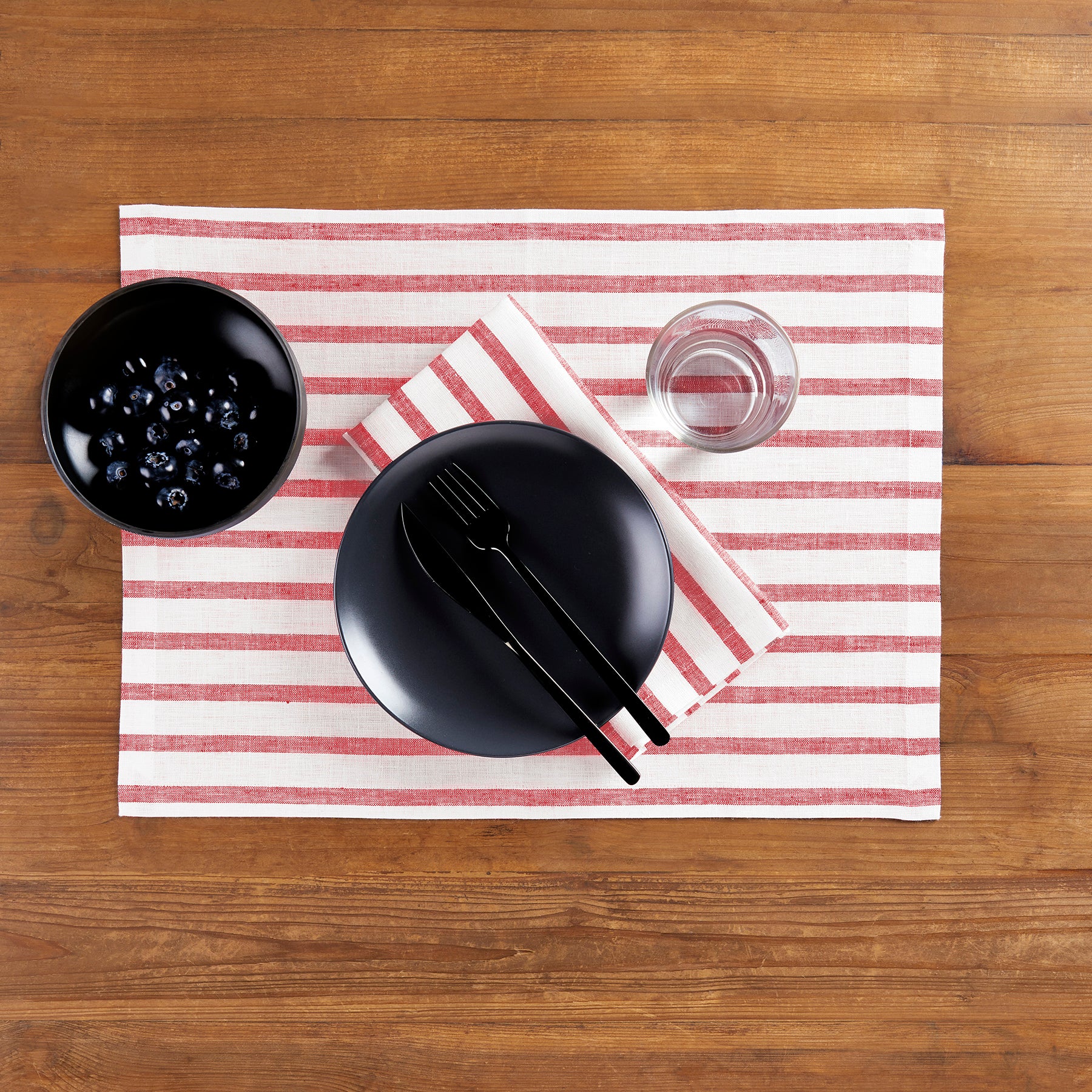 Madison Stripe Cotton Placemats Set of 4 - Waterproof & Washable Table Mats for Dining, Kitchen, Party Decor - Elegant Home Decor & Holiday Table Setting Accessories