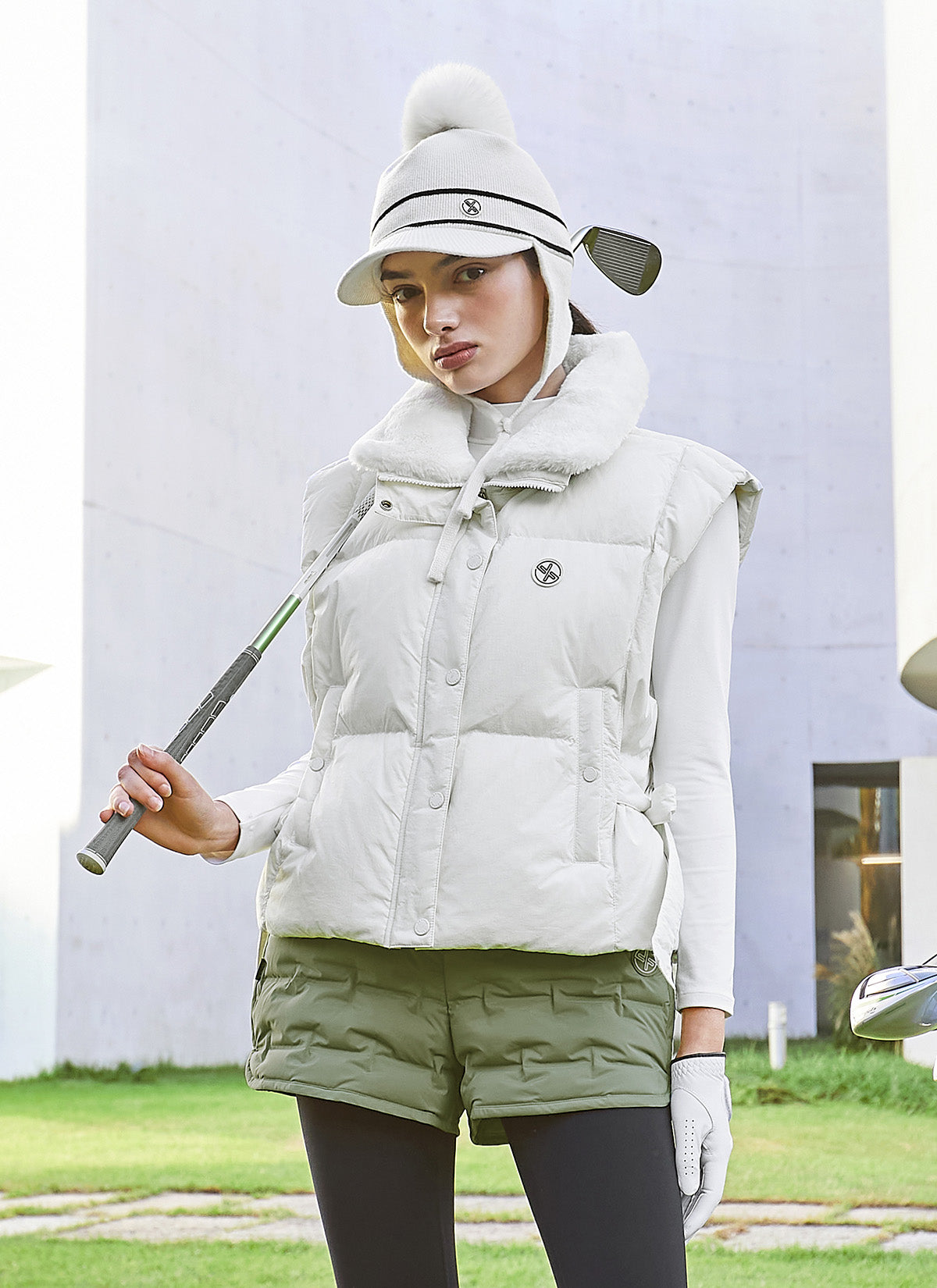 Women's Faux Fur Collar Goose Down Vest - Warm Winter Puffer Jacket for Outdoor Activities, Hiking & Casual Wear