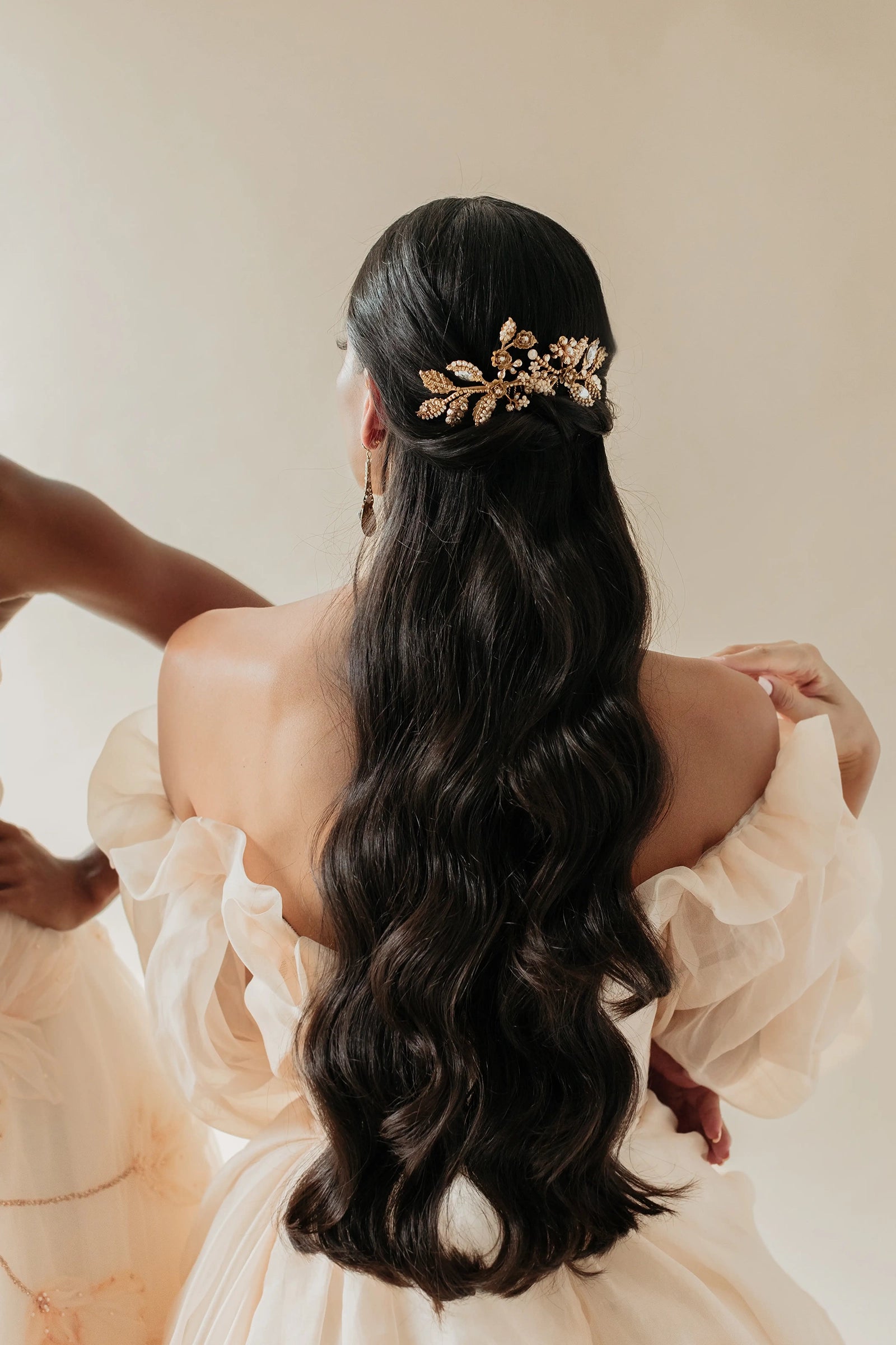 Gardenia Comb - Natural Wooden Hair Comb for Detangling & Styling - Perfect for Daily Hair Care, Travel & Gifts