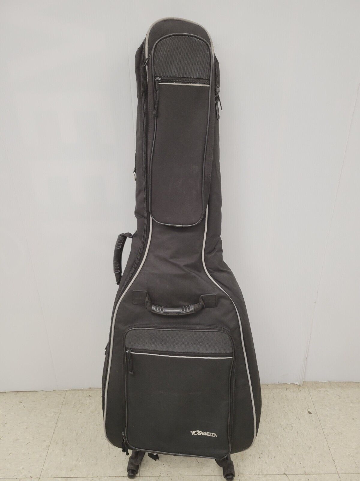 Yamaha FGX820C Acoustic Electric Guitar with Cutaway - Natural Finish for Stage Performance & Home Practice