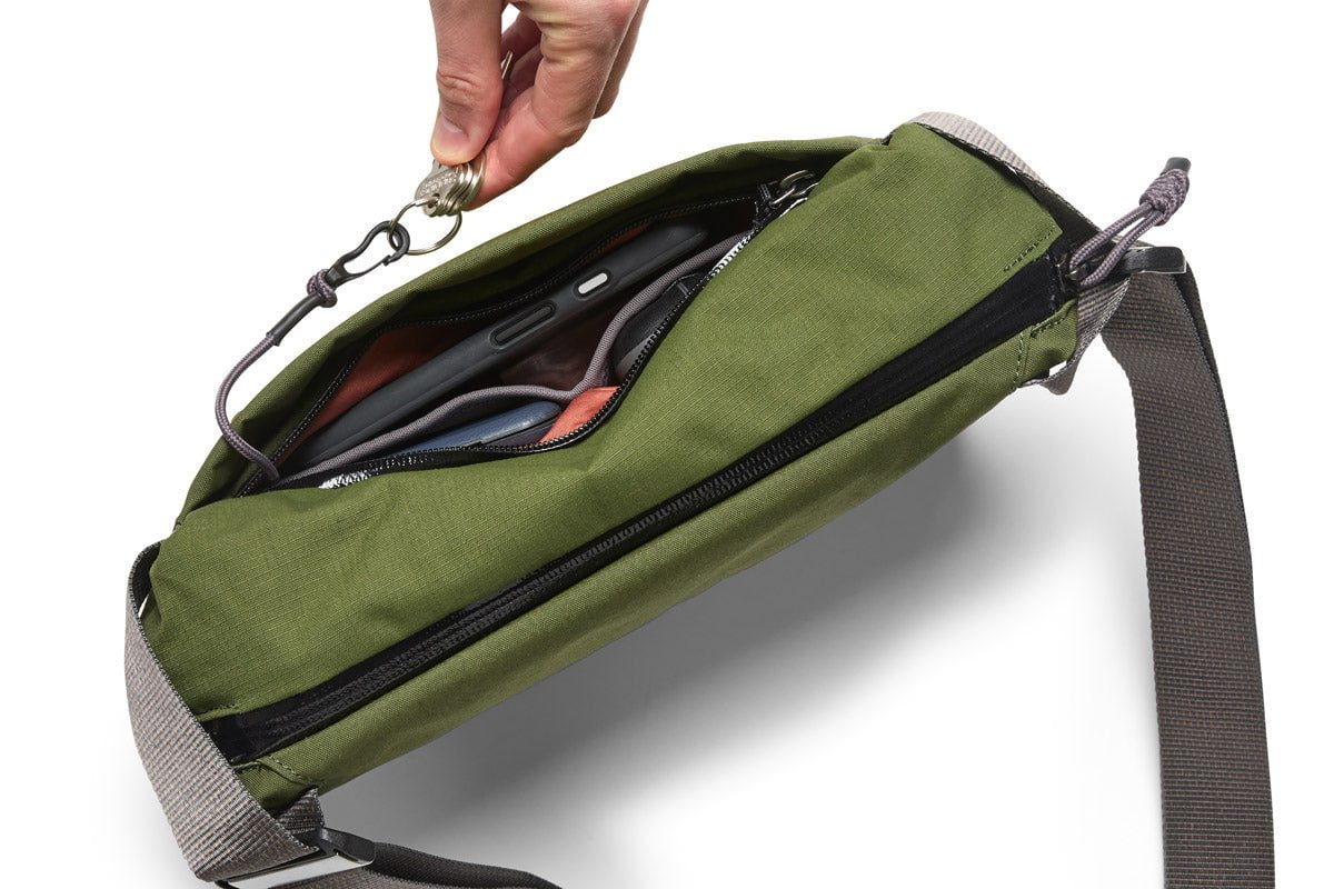 Bellroy Venture Sling 6L - Premium Crossbody Sling Bag for Men & Women - Water-Resistant Travel & Everyday Carry Backpack - Perfect for Hiking, Commuting & Urban Adventures