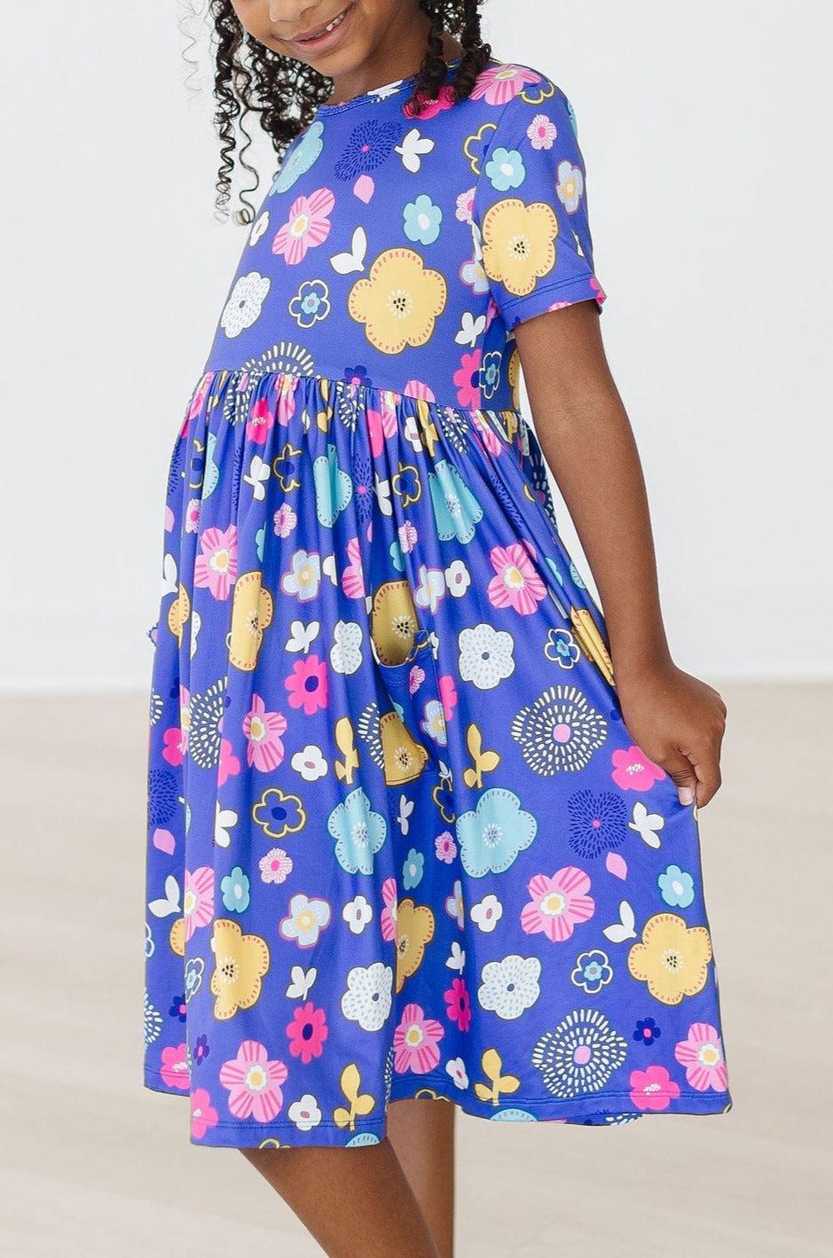 Floral Print Summer Short Sleeve Twirl Dress with Pockets - Perfect for Beach Vacations, Garden Parties & Casual Outings