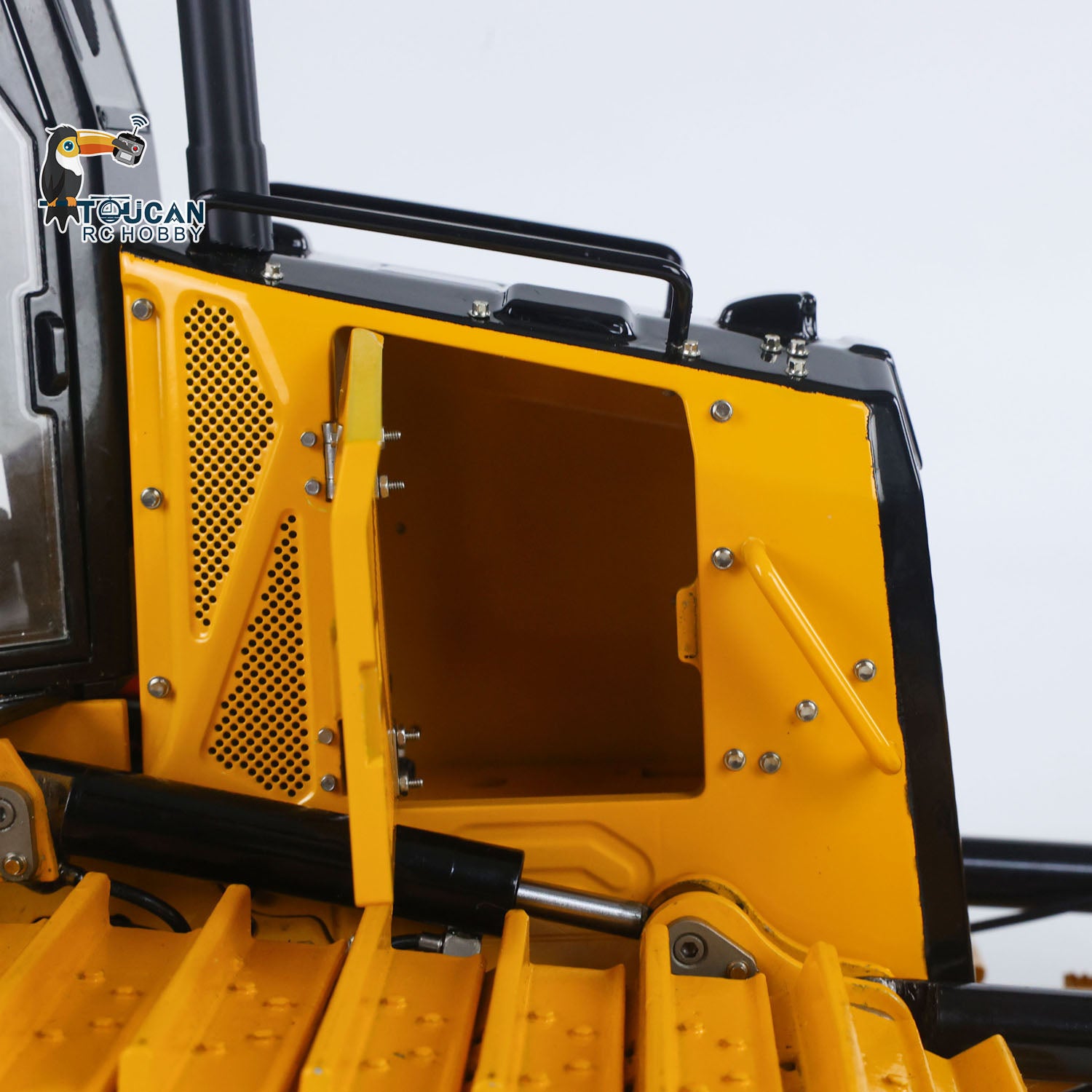 1/12 Scale RC Hydraulic Bulldozer D3 - Metal Remote Control Construction Vehicle with 4CH Valve, LED Lights & Sound Effects | Flysky ST8 Radio | Engineering Toy for Adults & Kids | Perfect for Construction Site Play, STEM Learning & Collector's Display