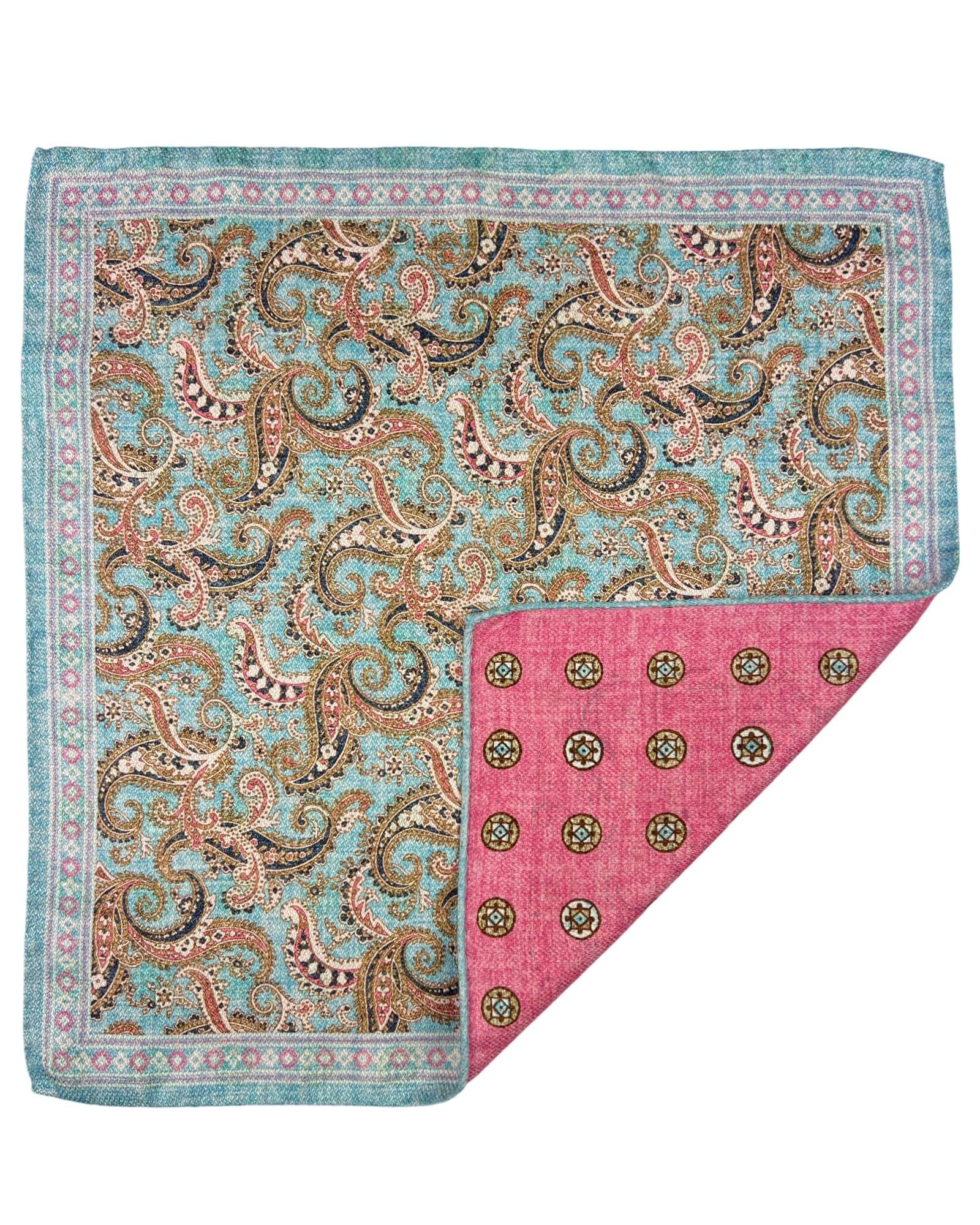 DÉCLIC Vasto Paisley Reversible Hanky Scarf - Baby Blue Fashion Accessory for Women, Perfect for Casual Outfits, Parties & Layering