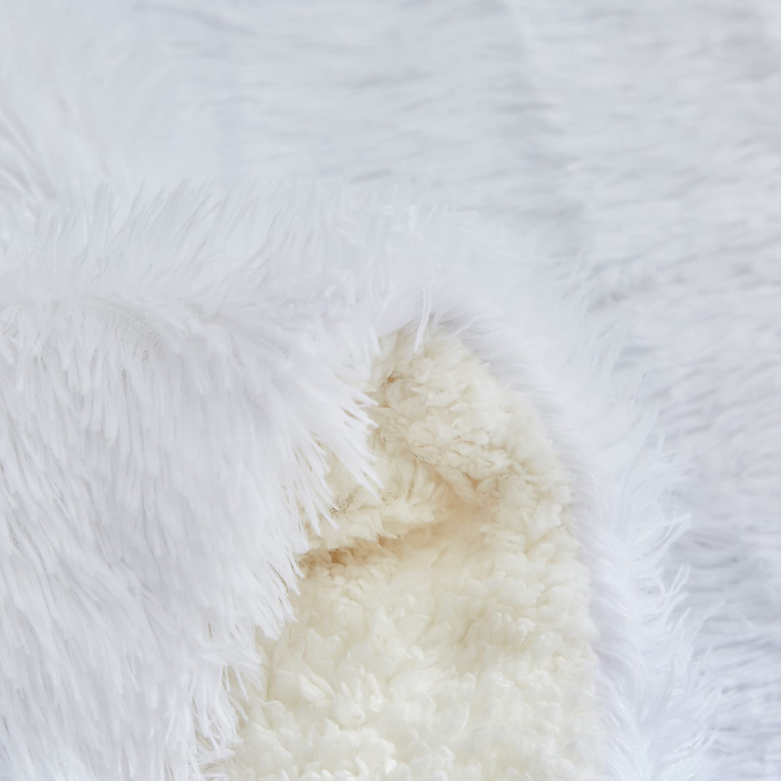 UOZZI BEDDING Faux Fur Comforter Set Queen 3-Piece - Ultra Soft Shaggy Comforter with 2 Pillowcases - Luxury Plush Winter Duvet Cover - Easy Care & Machine Washable - Perfect for Cold Weather & Cozy Bedroom Decor (Pure White, Twin Size)