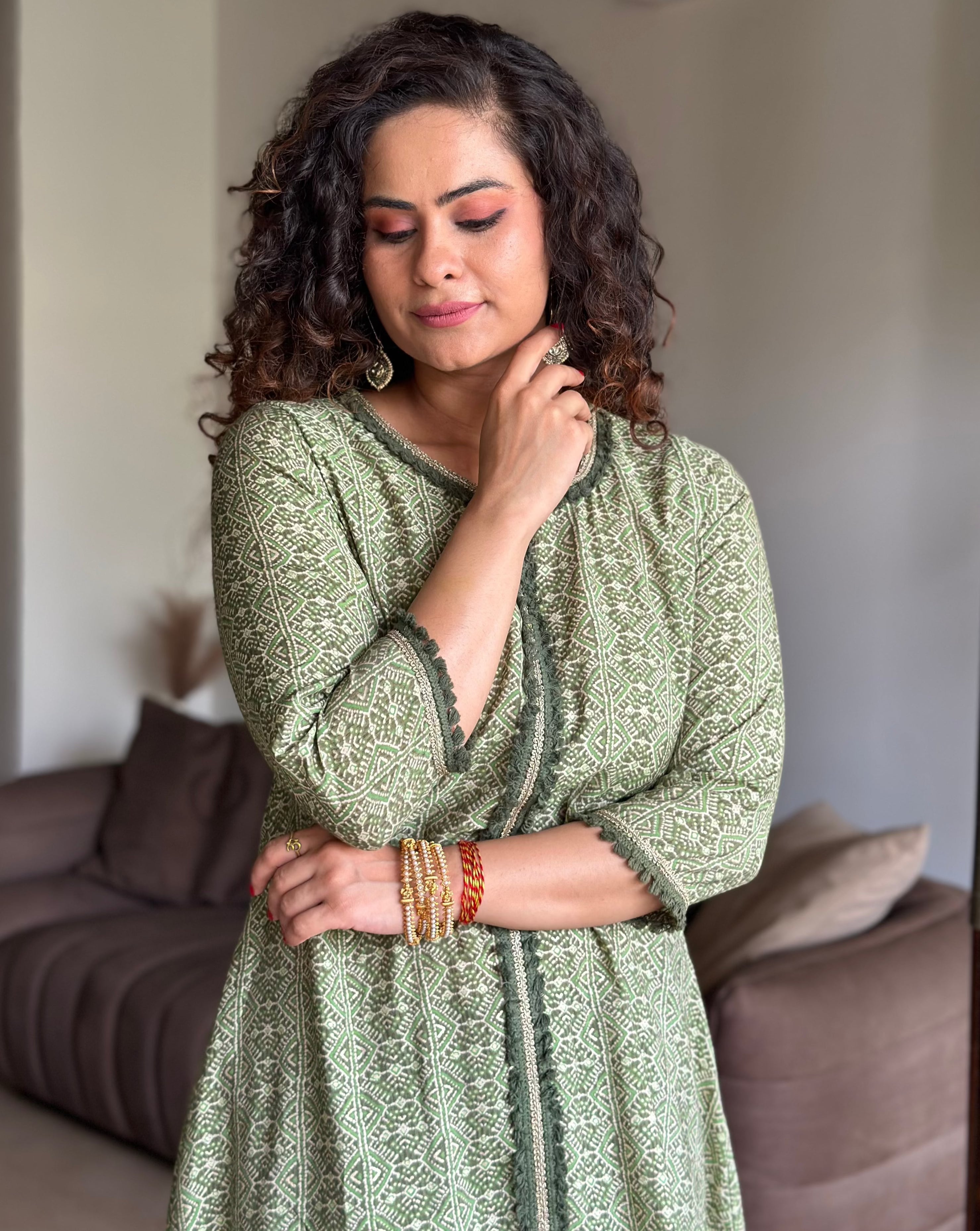 Stylish Posh Green Kurta & Tulip Pants Set | Elegant Indian Ethnic Outfit for Women | Perfect for Festivals, Weddings & Special Occasions