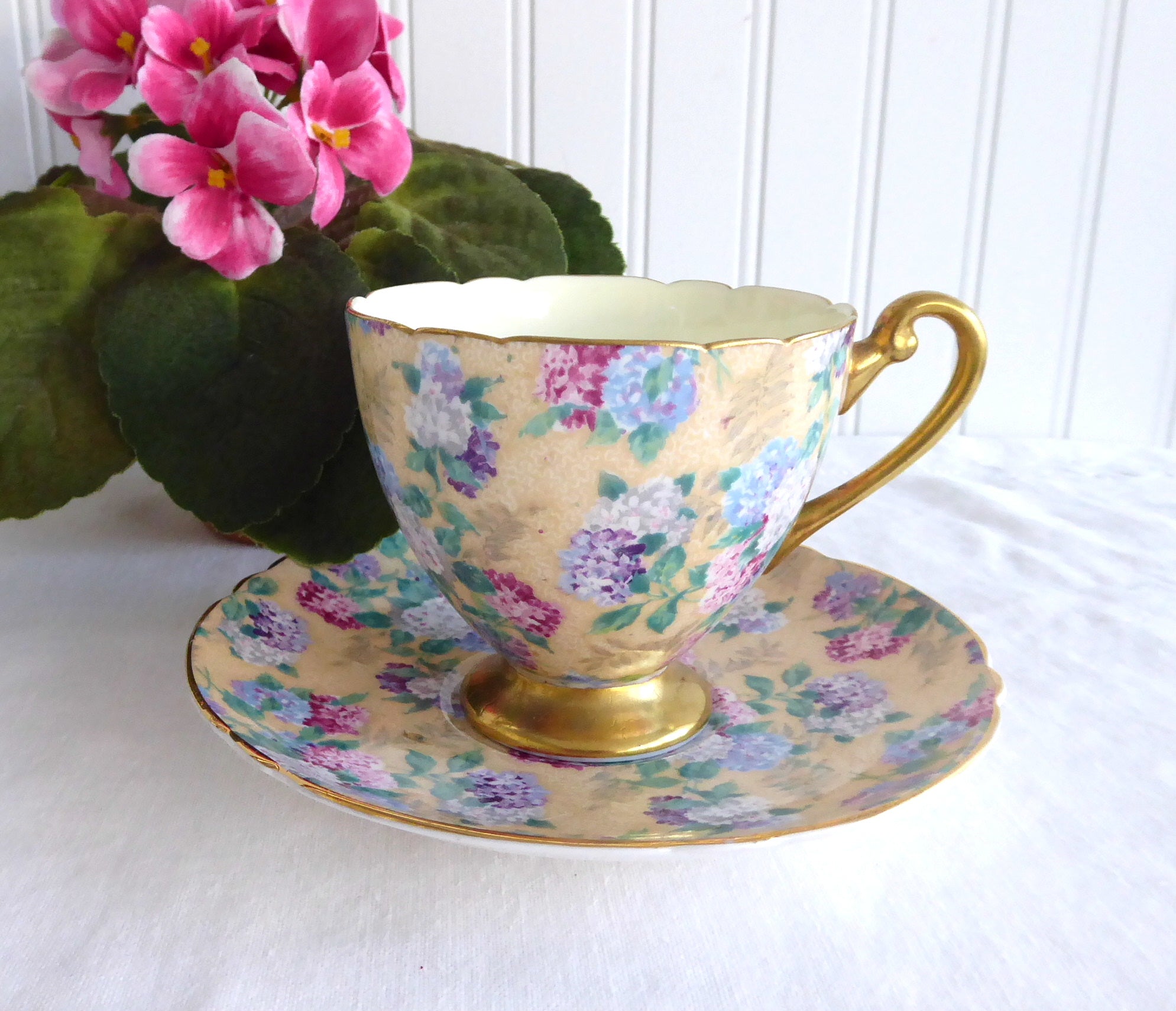 Vintage Shelley Summer Glory Chintz Ripon Cup and Saucer Set - Ivory Hydrangea Floral Design - Perfect for Afternoon Tea, Bridal Showers & English Cottage Decor