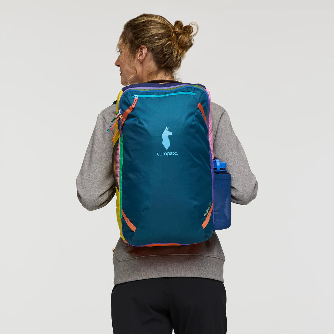Allpa 28L Travel Backpack - Lightweight Carry-On Pack for Hiking & Business Trips - Perfect for Airplane, Commuting & Weekend Getaways