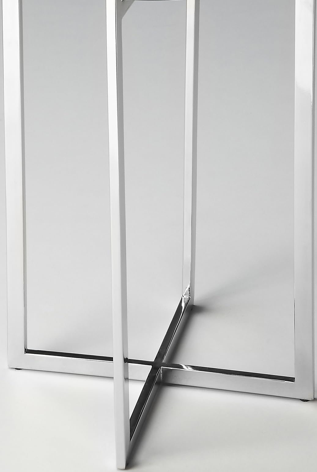 Butler Finn Modern Accent Table - Stylish End Table for Living Room, Bedroom & Office - Perfect for Coffee, Books & Decor