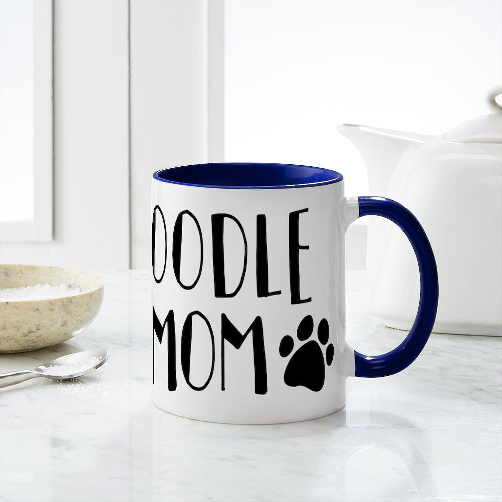 Poodle Mom Ceramic Coffee Mug 11 oz (325 ml) - Perfect Gift for Dog Lovers, Ideal for Coffee, Tea & Hot Drinks at Home or Office
