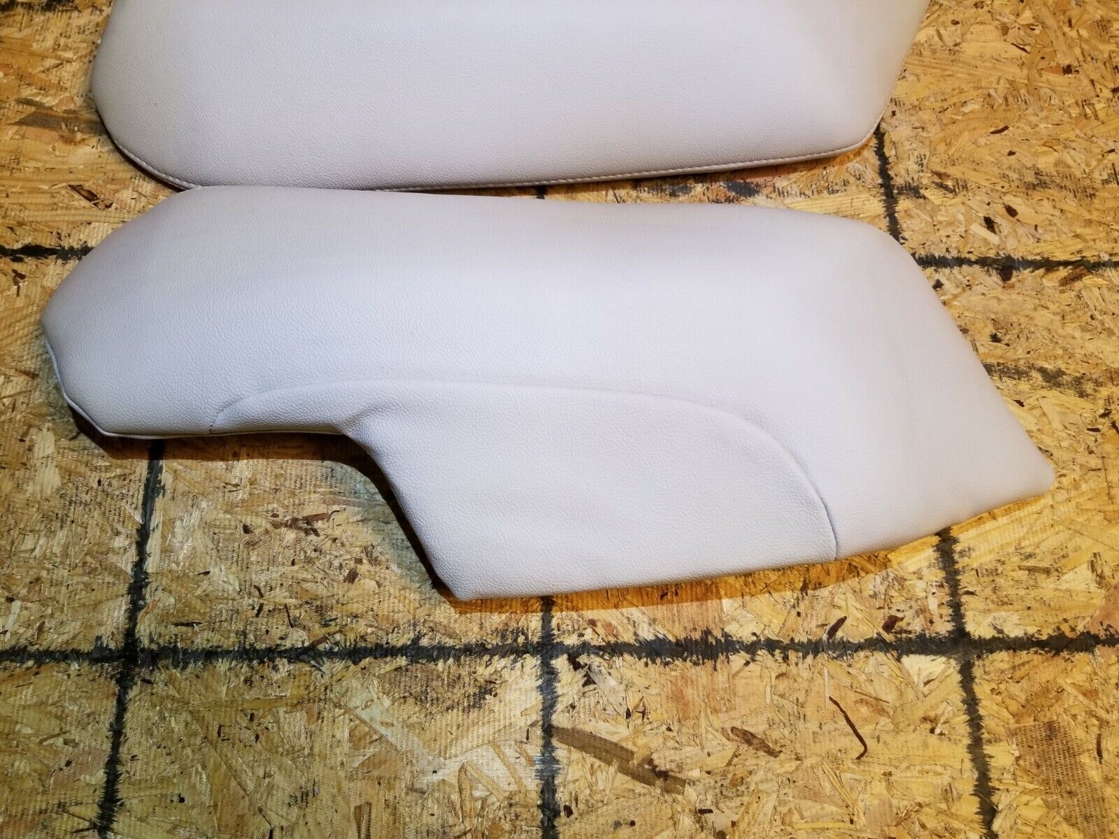 Volvo S40 Rear Seat Bolster Replacement Pair - OEM Fit for 2005-2011 Models (Passenger & Driver Side) | Perfect for Car Interior Repair & Comfort Upgrade