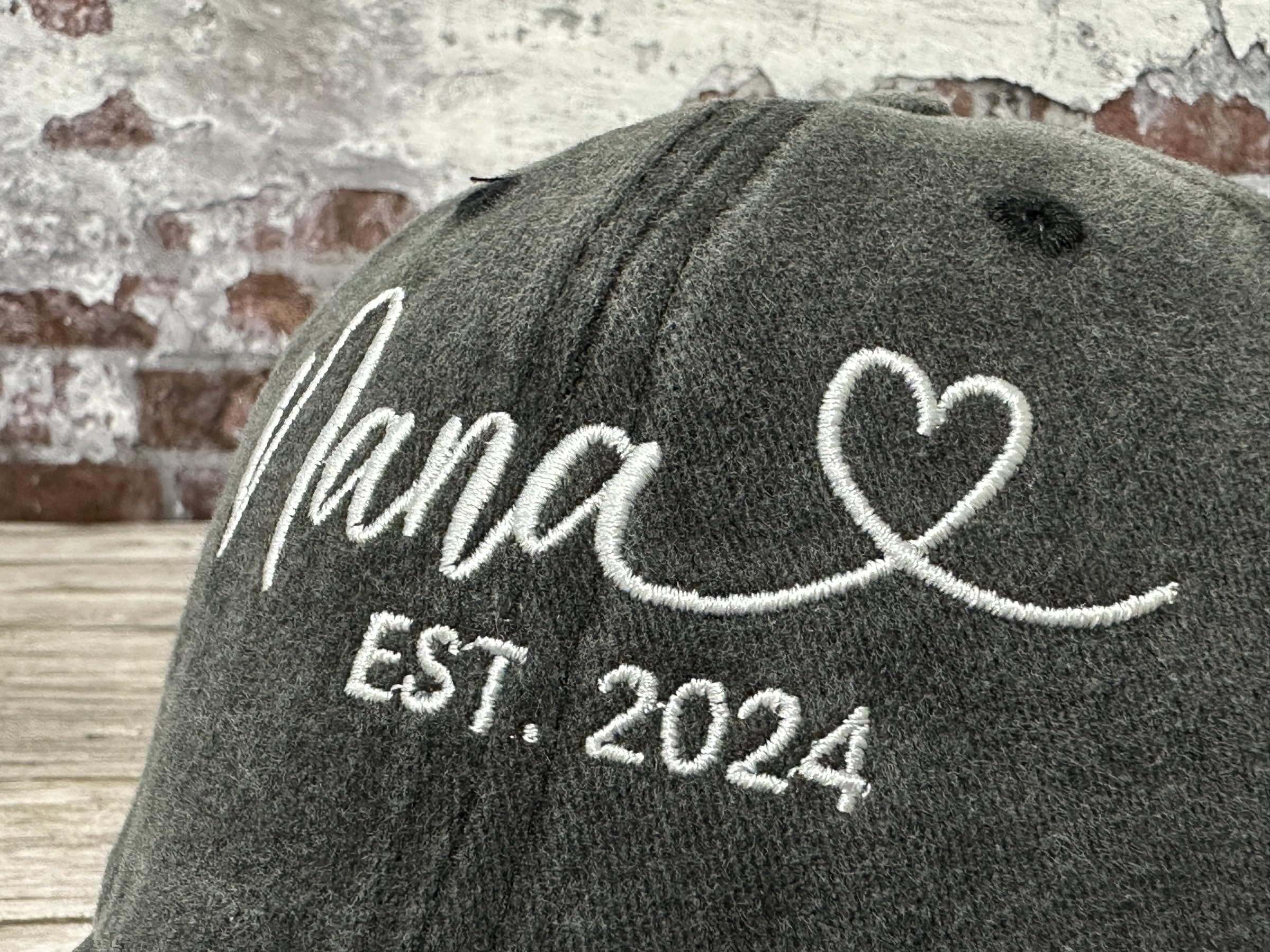 Stylish Embroidered Baseball Caps for Women & Men - Trendy Dad Hats for Mom, Grandma, Grandpa, Aunt & Nana - Perfect for Outdoor Activities, Sports & Casual Wear