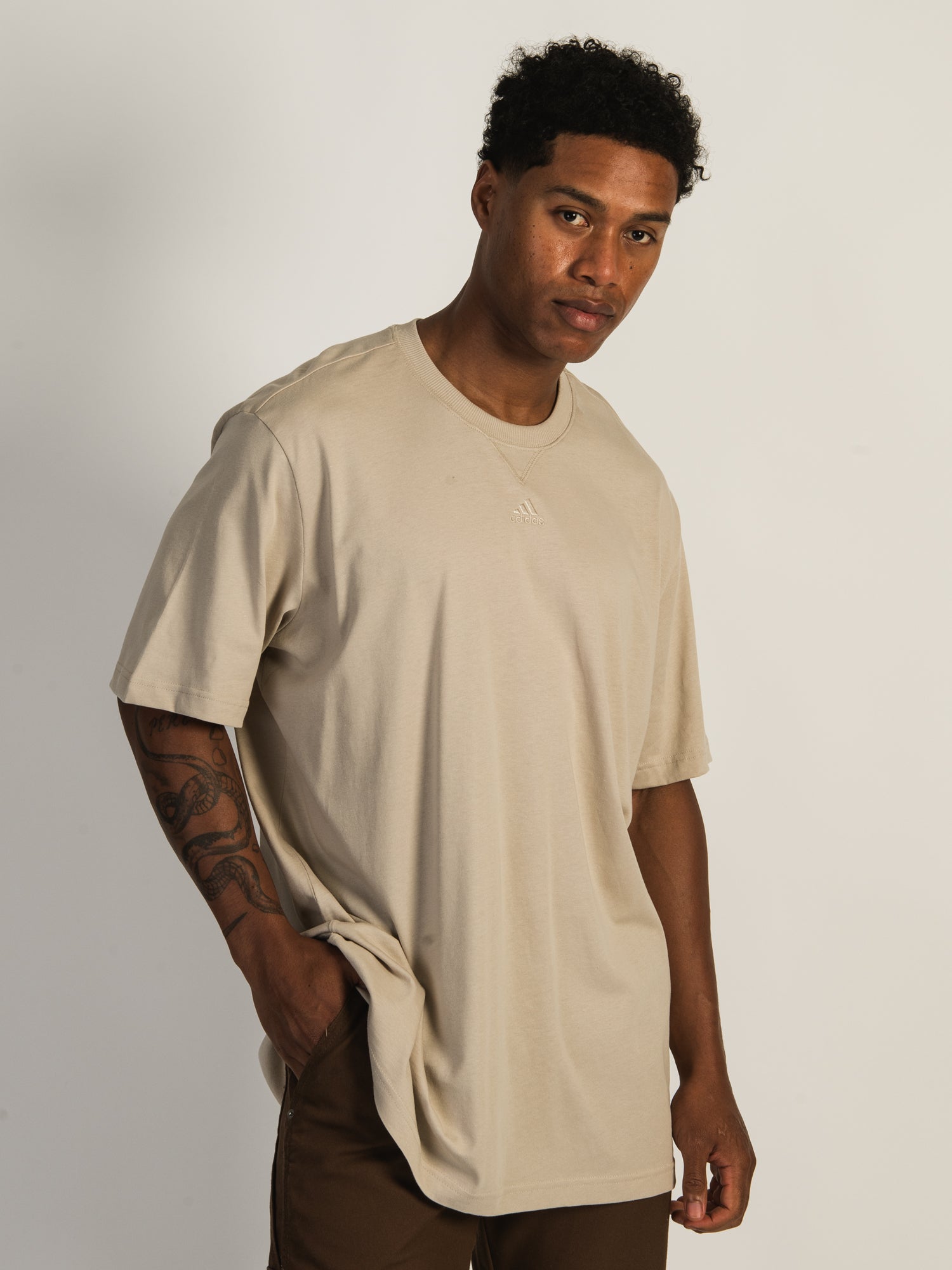 Adidas All-Season T-Shirt for Men & Women - Comfortable Cotton Tee for Casual Wear, Sports & Gym - On Sale & Clearance Deals