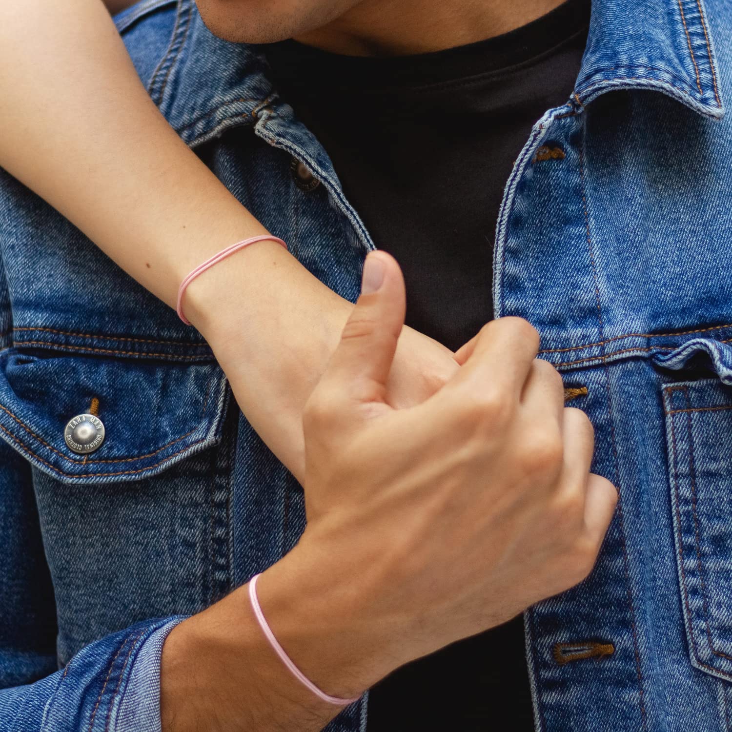 **Pink Ribbon Awareness Bracelet for Men & Women - Adjustable Waterproof Nylon Cord Surfer Bracelet - Unisex Fundraising Jewelry for Cancer Support - Perfect for Surfing, Hiking & Everyday Wear**